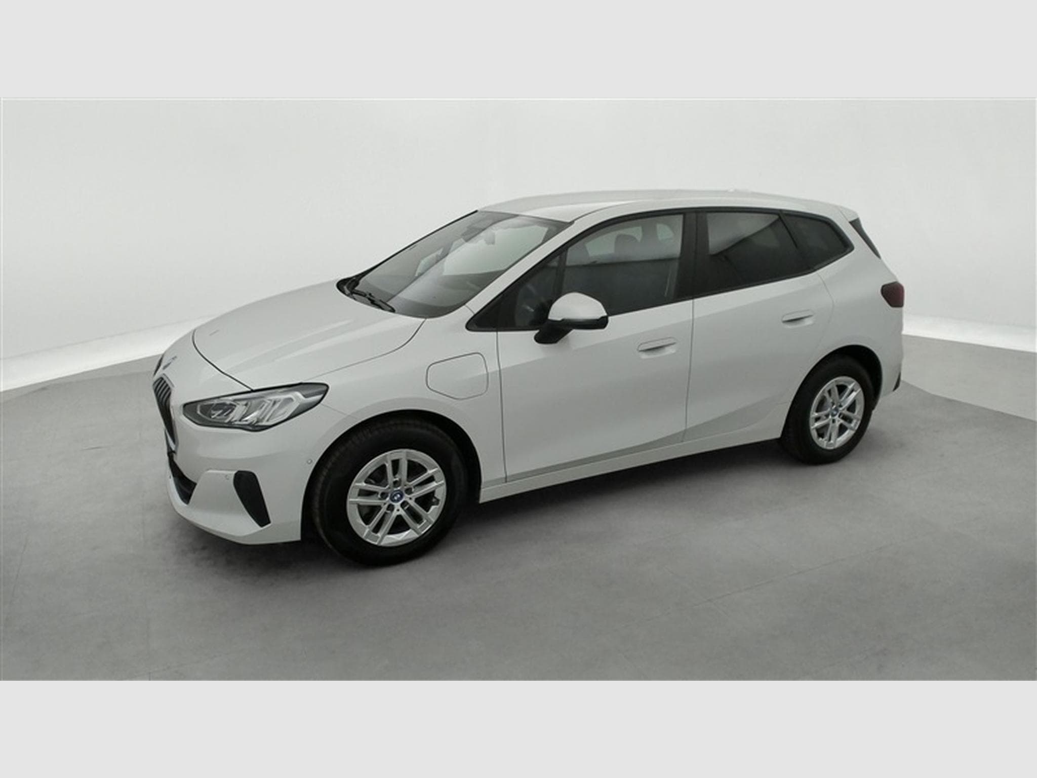 BMW 225 xeA PHEV Business Ed. NAVI / FULL LED / CLIM (2023) - Photo 22
