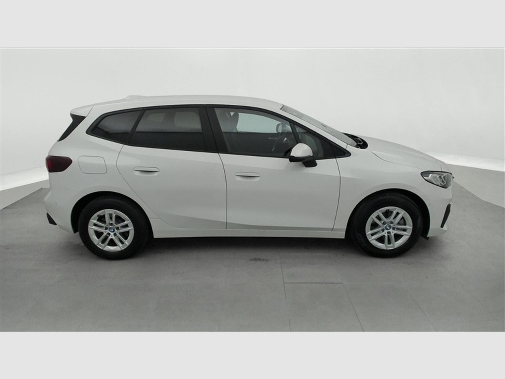 BMW 225 xeA PHEV Business Ed. NAVI / FULL LED / CLIM (2023) - Photo 25