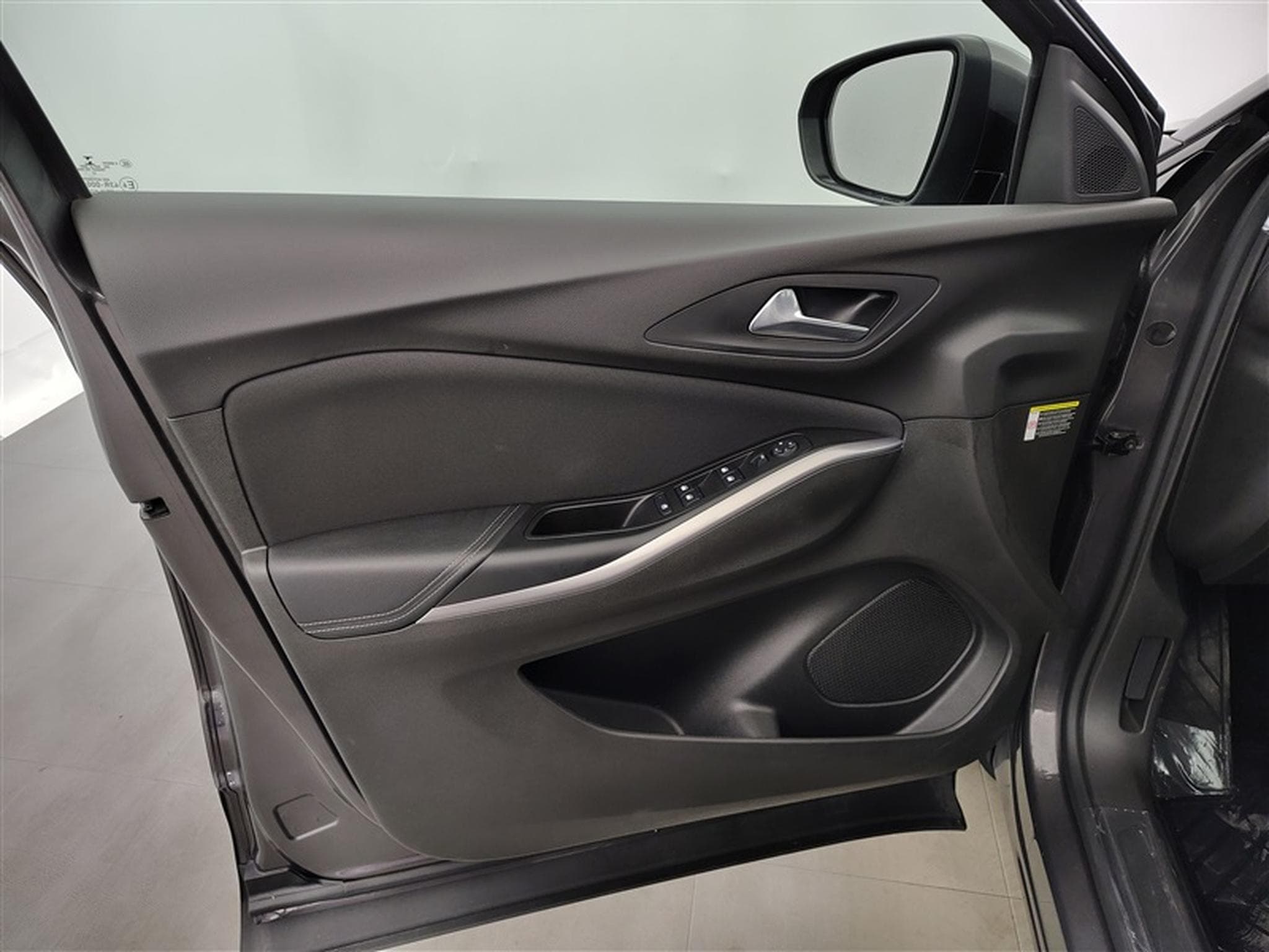 Opel Grandland 1.2 Turbo Edition  AT8 NAVI / CLIM / TEL (2020) - Foto 16
