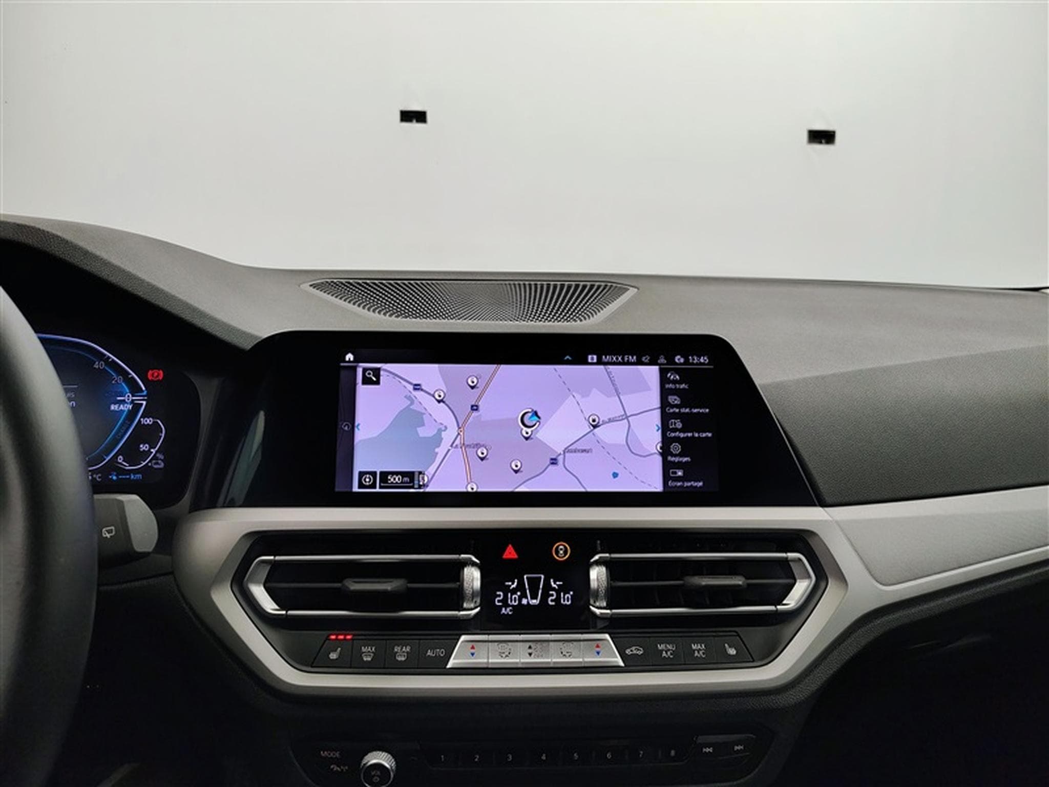 BMW 320 Touring 320eA PHEV Cuir / Navi Cockpit / Led / PDC av+ar (2022) - Foto 11
