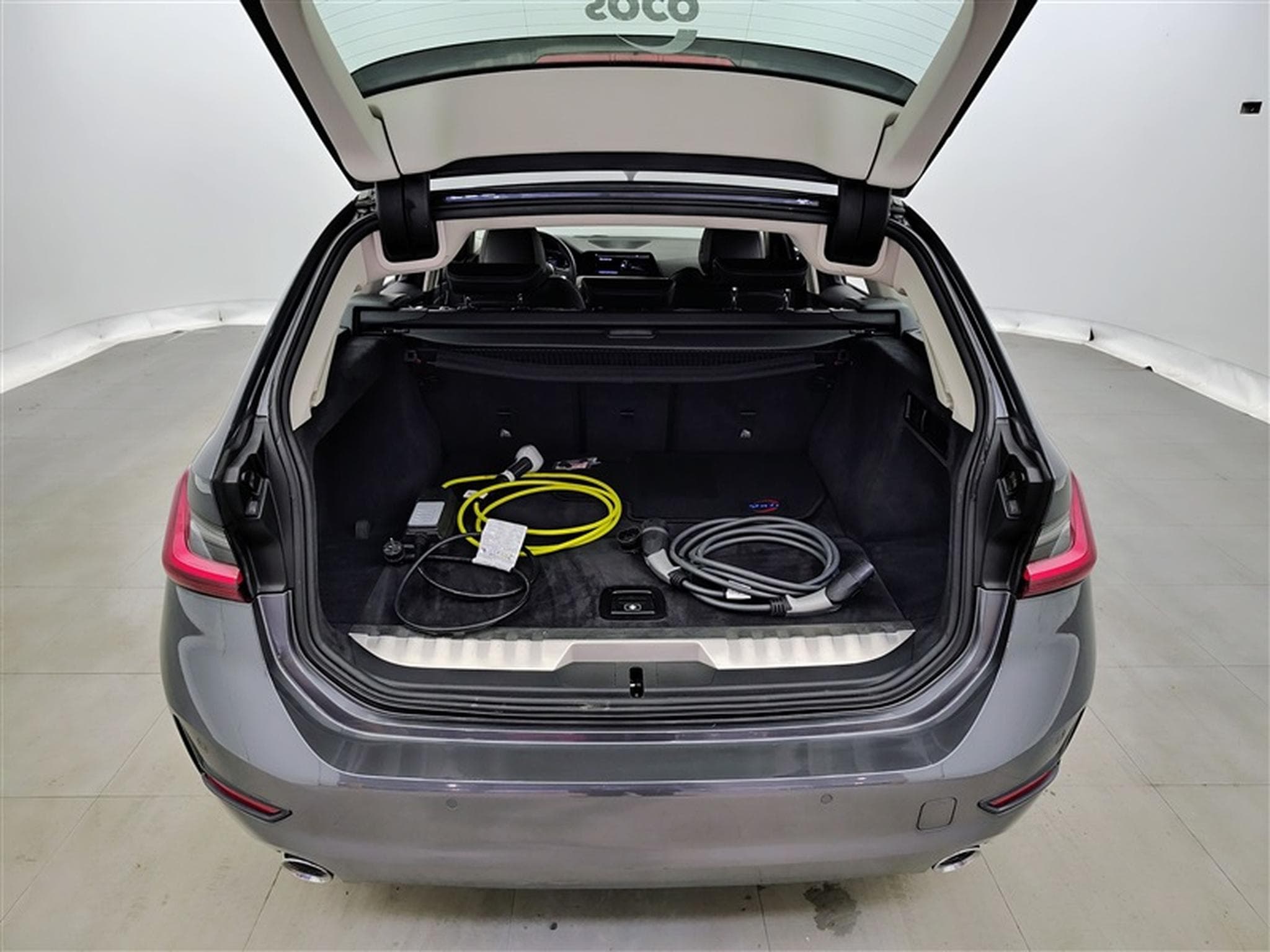 BMW 320 Touring 320eA PHEV Cuir / Navi Cockpit / Led / PDC av+ar (2022) - Foto 14