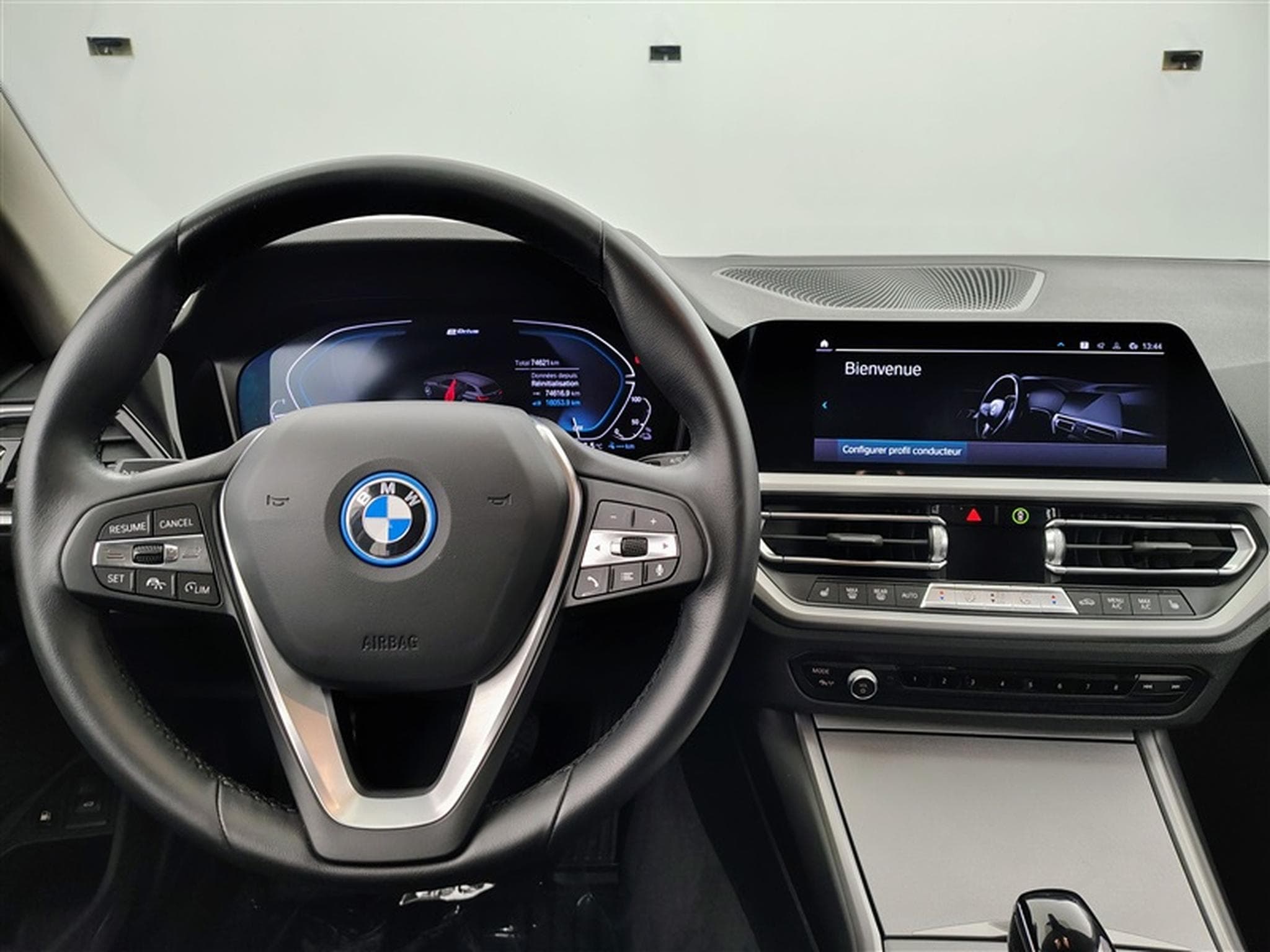 BMW 320 Touring 320eA PHEV Cuir / Navi Cockpit / Led / PDC av+ar (2022) - Foto 9