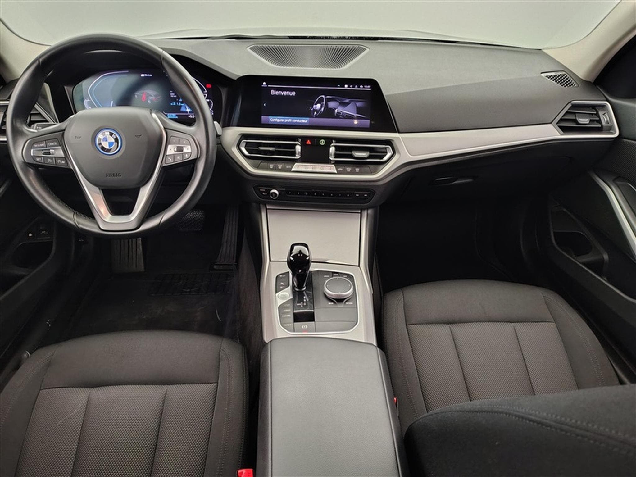 BMW 320 320eA PHEV Business NAVI/FULL LED/JA/PDC (2021) - Foto 8