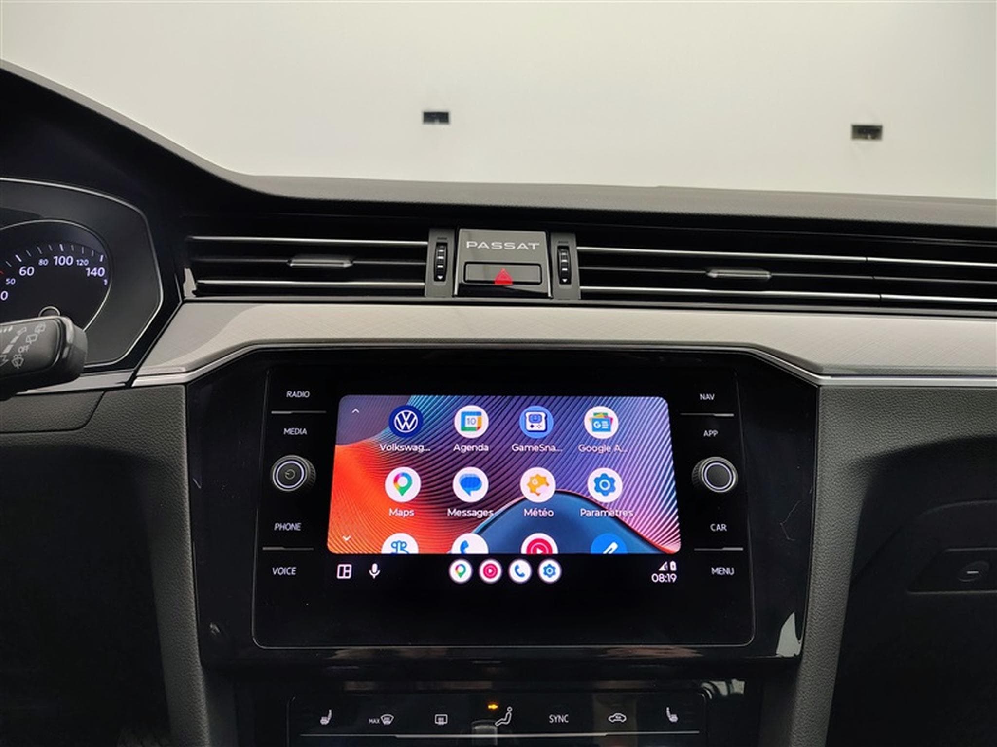 VW Passat TDi SCR Style DSG  Cuir / Navi / Led / PDC av+ar (2020) - Foto 21