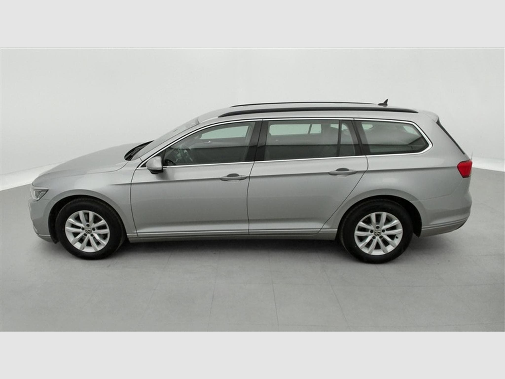 VW Passat TDi SCR Style DSG  Cuir / Navi / Led / PDC av+ar (2020) - Foto 3