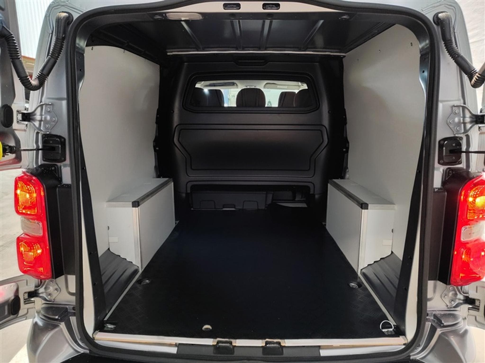 Citroen Jumpy 2.0 BlueHDi L2 Easy Pack Double Cabine *NAVI/CAM360/JA17* (2021) - Foto 15
