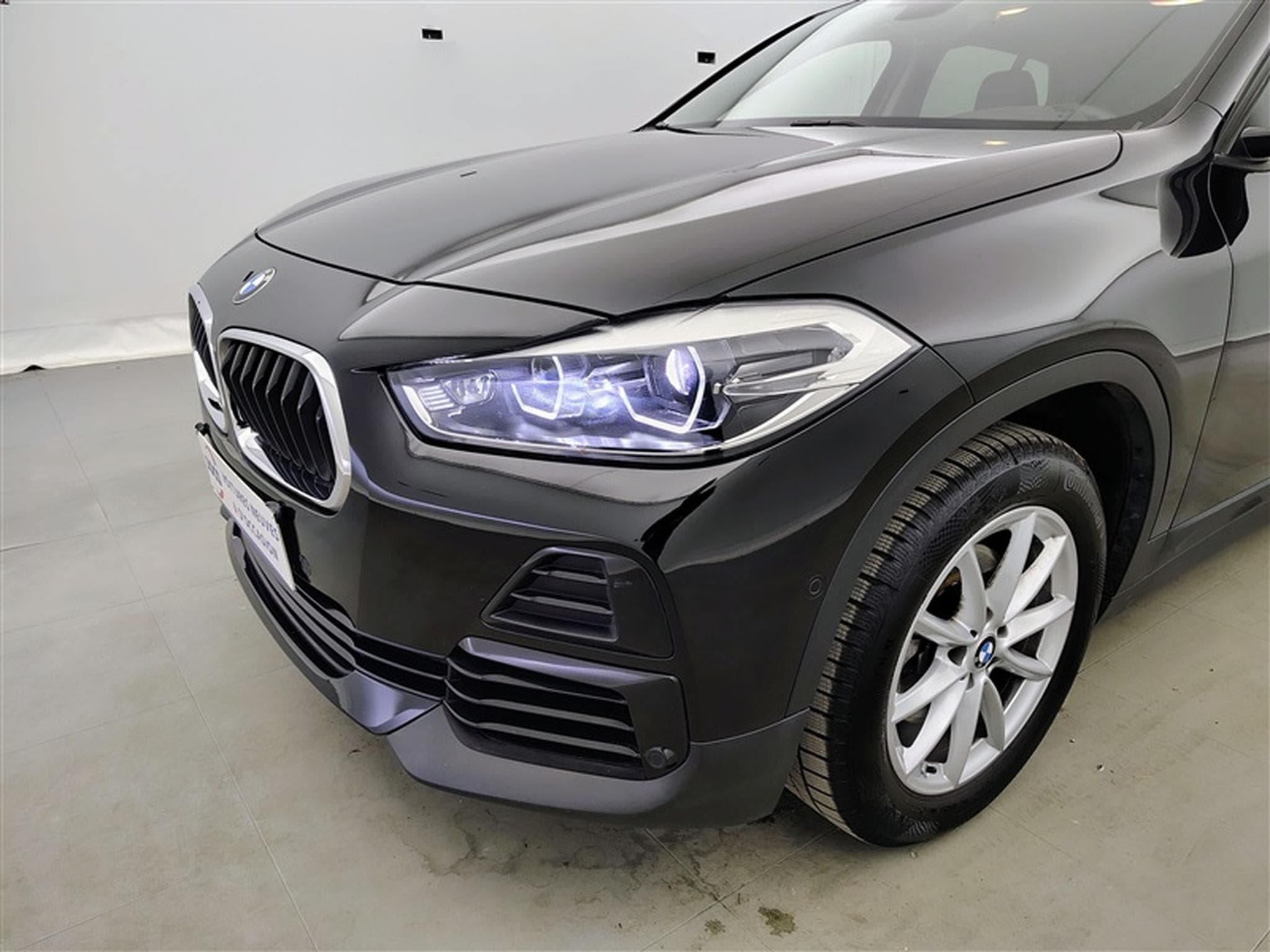 BMW X2 1.5iA sDrive18 Cuir / Navi / Led (2022) - Foto 15