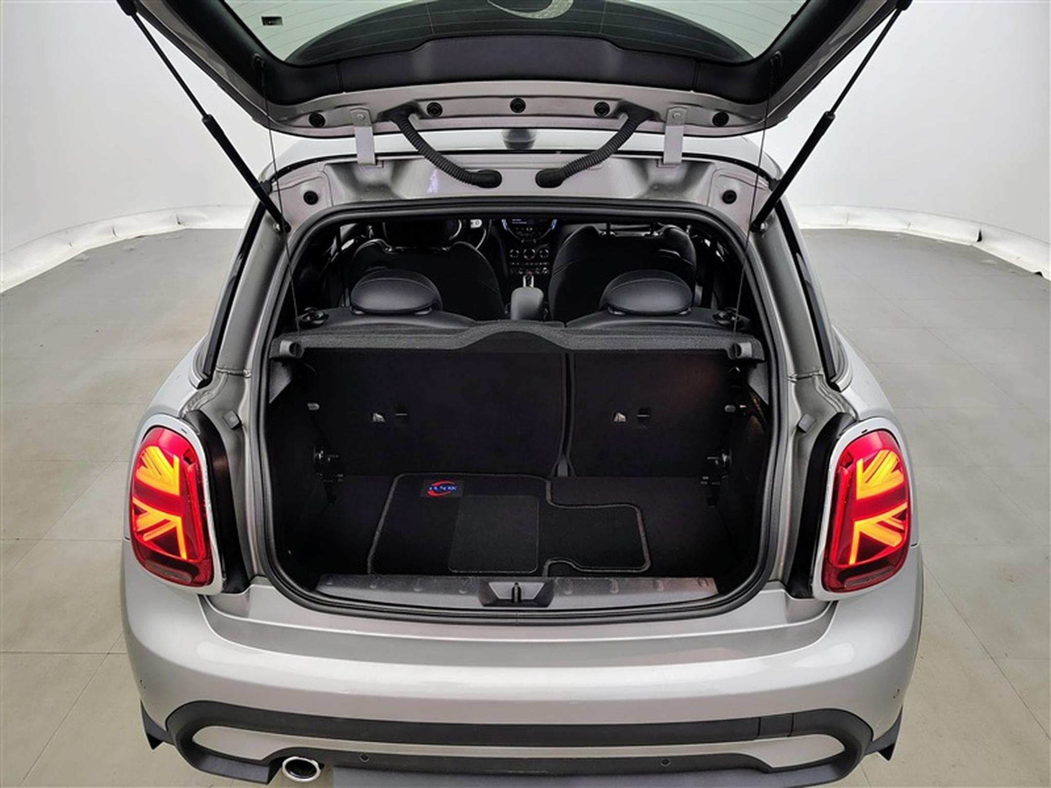 MINI Cooper 1.5A Cooper DCT NAVI / FULL LED / CUIR SPORT (2023) - Foto 14