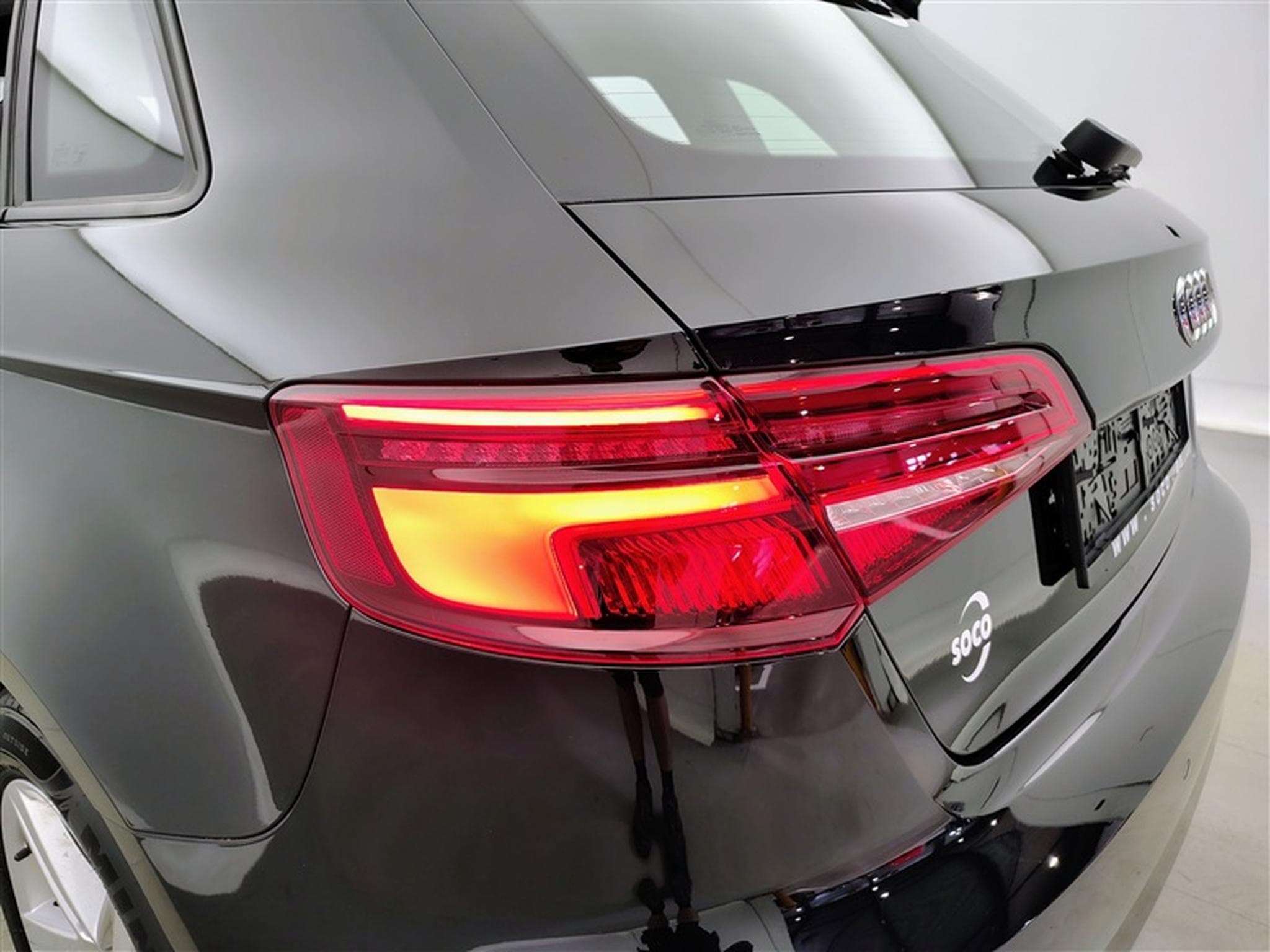 Audi A3 Sportback 30 TFSI  Cuir / Navi Cockpit / Led (2020) - Foto 16