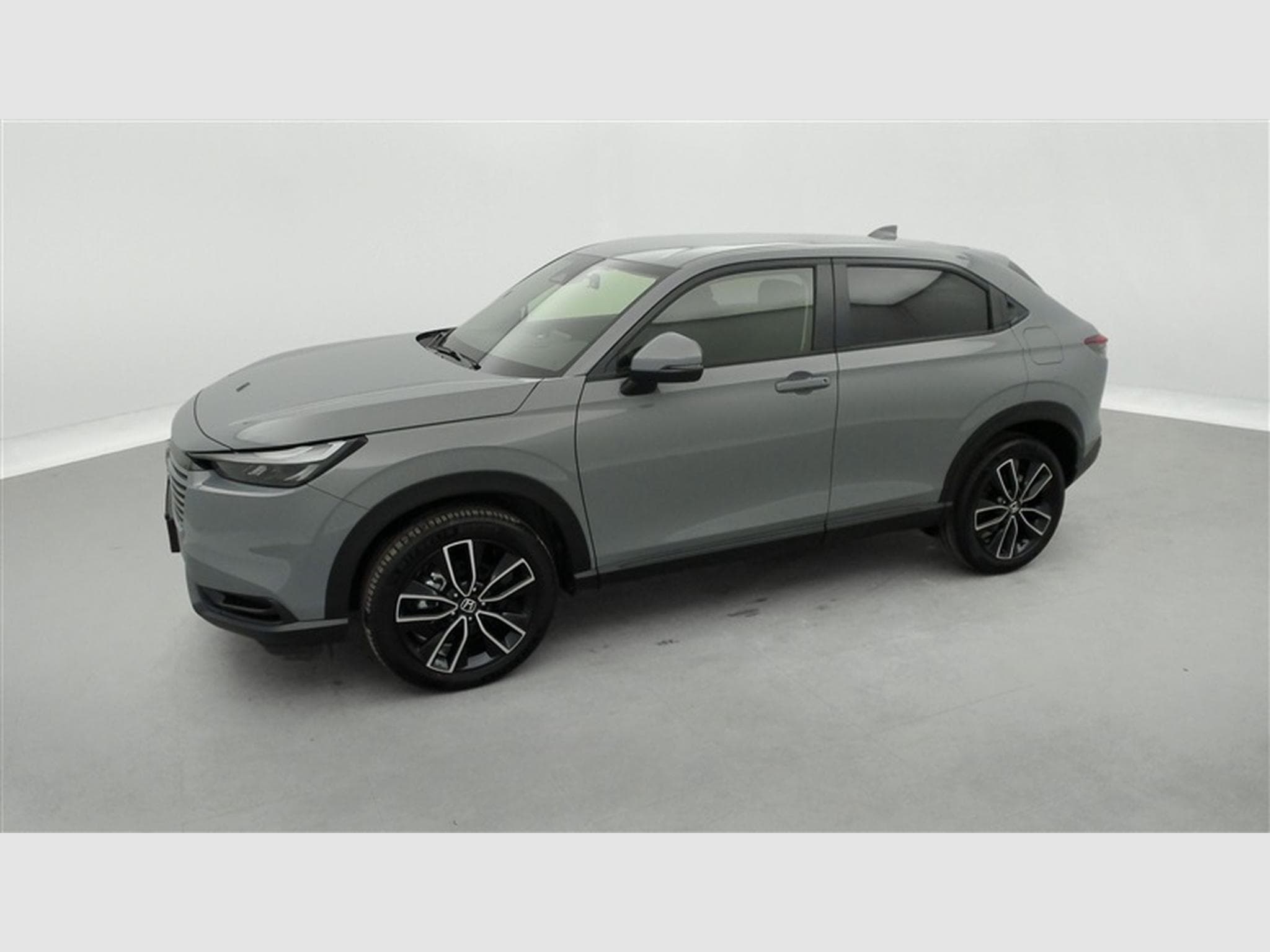 Honda HR-V 1.5 HEV Elegance NAVI / CARPLAY / CAMERA / ALU / PDC (2025) - Foto 21