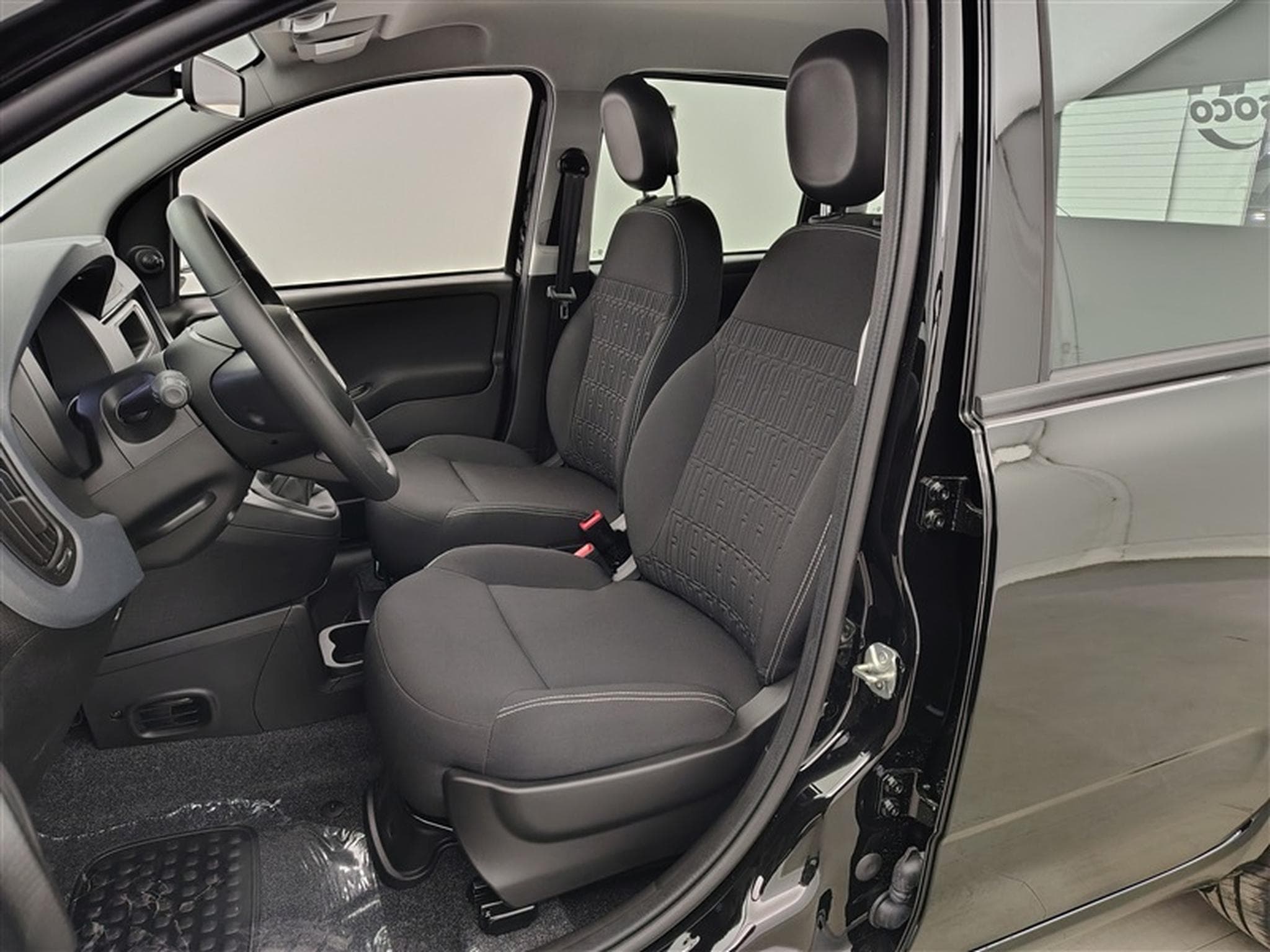 Fiat Panda 1.0i MHEV City Life CLIM / PDC AR (2025) - Foto 7