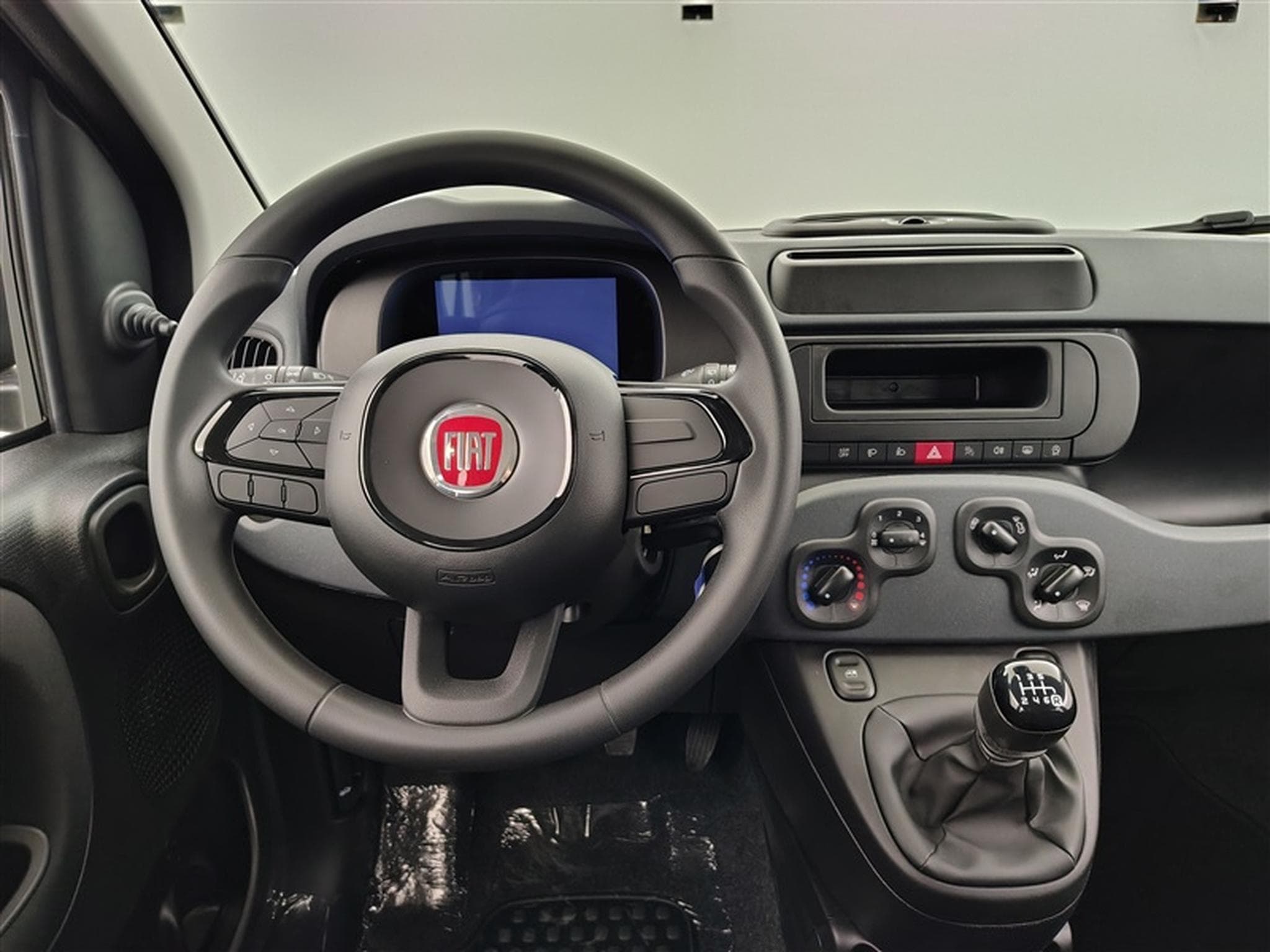 Fiat Panda 1.0i MHEV City Life CLIM / PDC AR (2025) - Foto 9