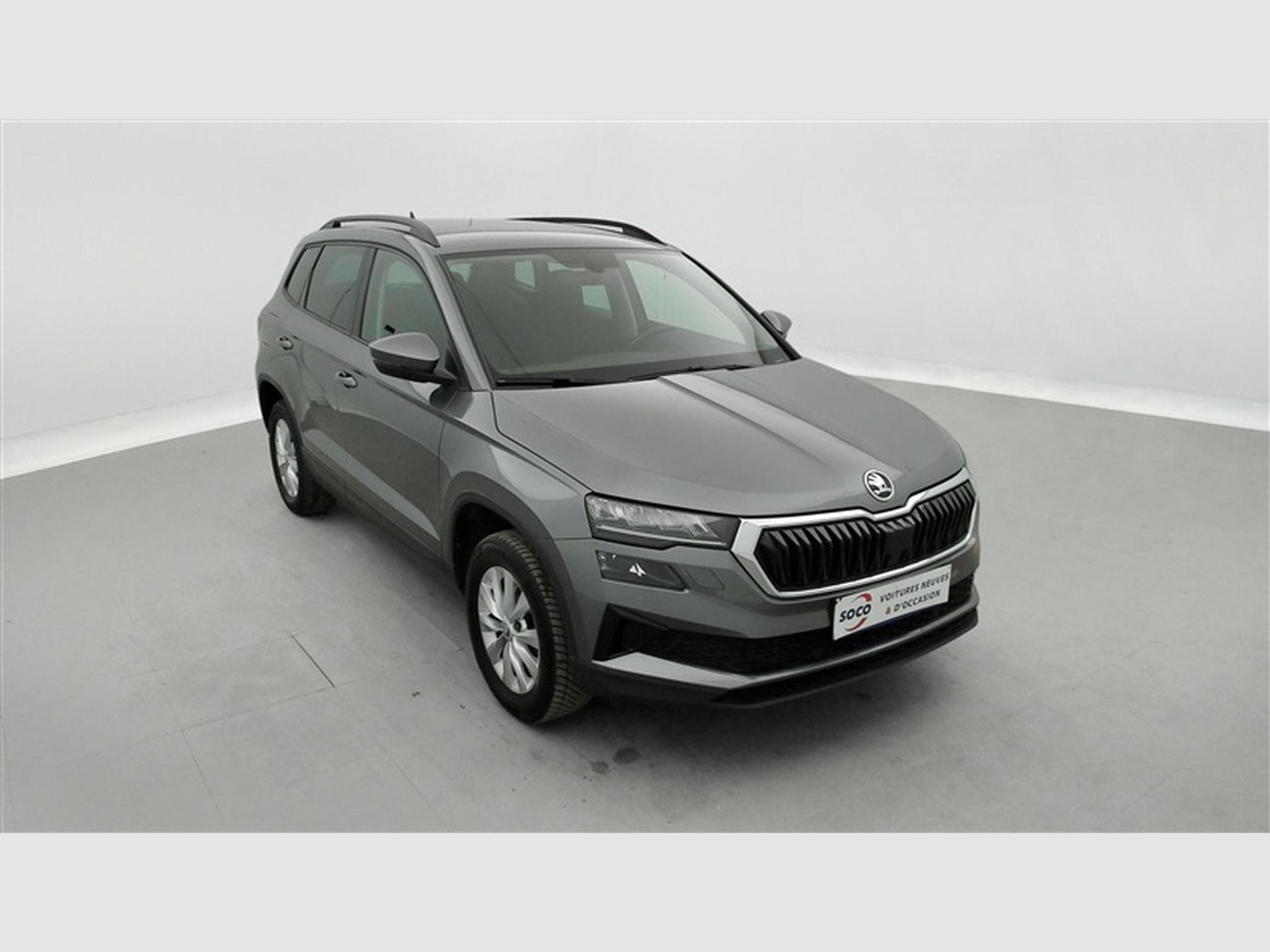 Skoda Karoq 1.0 TSI Clever CARPLAY / FULL LED / CLIM (2023) - Foto 22