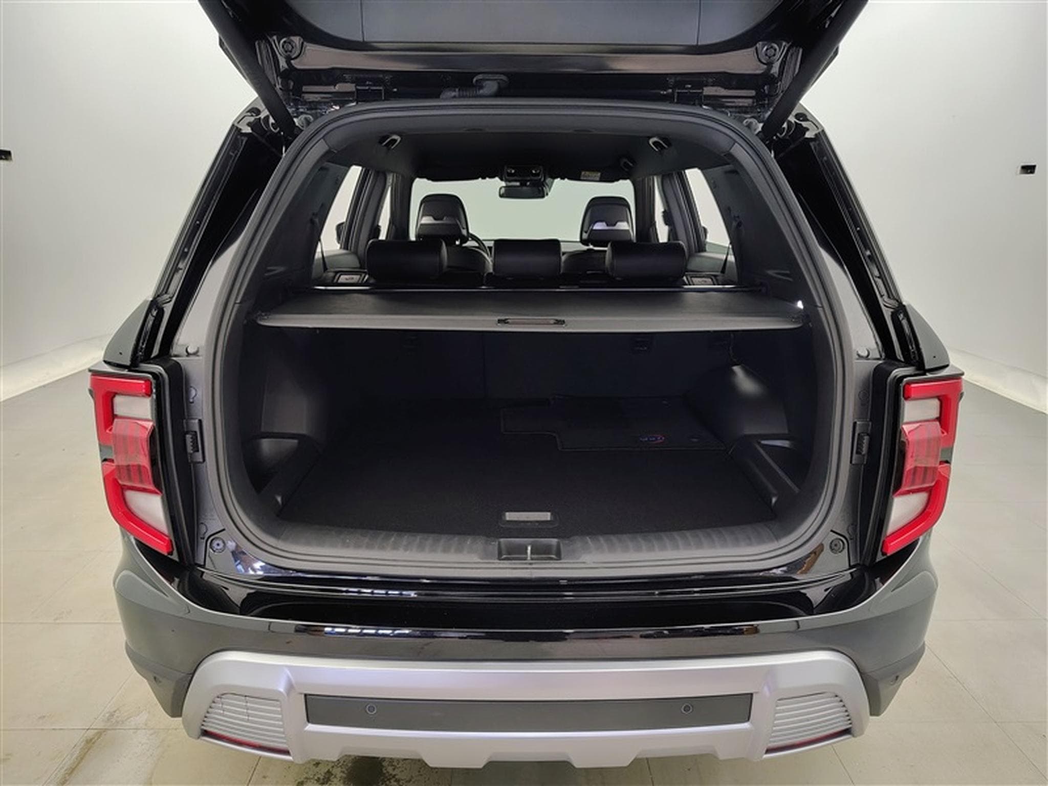 KGM Torres 1.5 HEV-Hybrid Titanium (2025) - Foto 14
