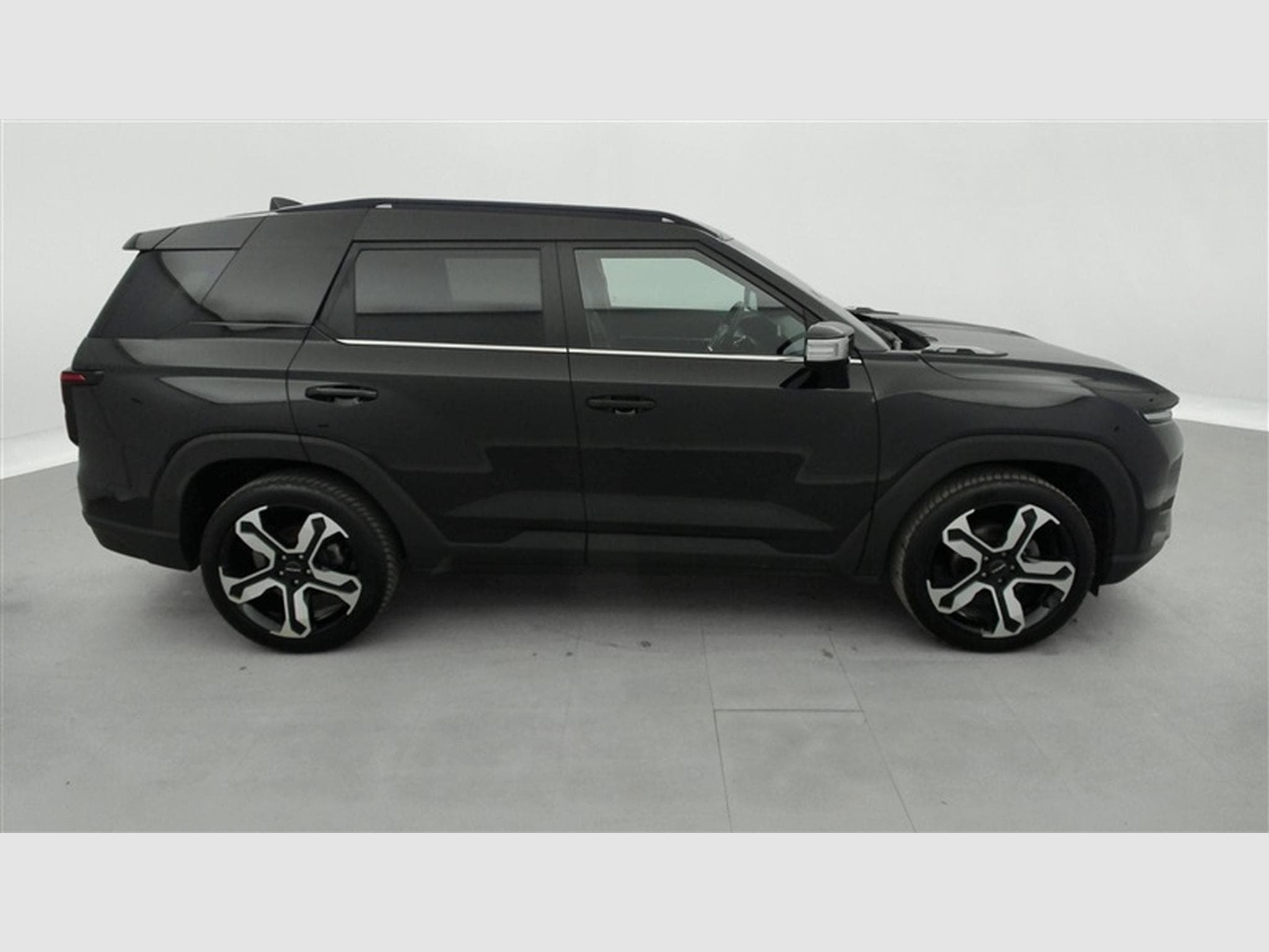 KGM Torres 1.5 HEV-Hybrid Titanium (2025) - Foto 25