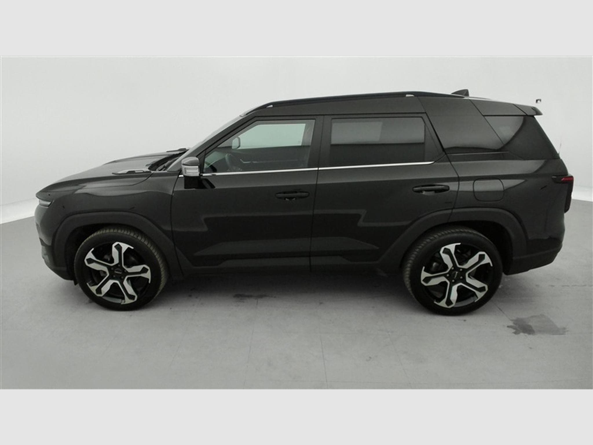 KGM Torres 1.5 HEV-Hybrid Titanium (2025) - Foto 3
