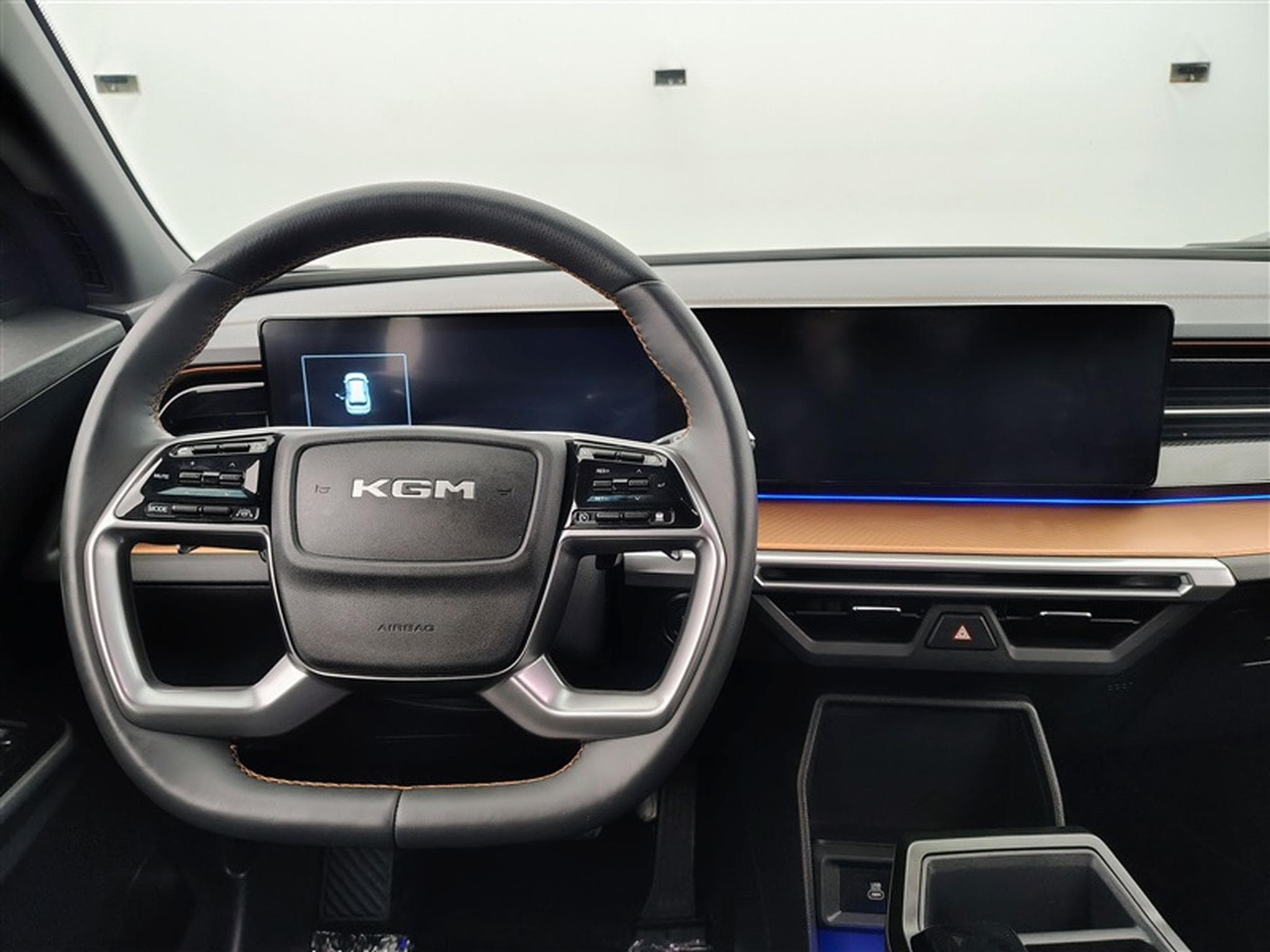 KGM Torres 1.5 HEV-Hybrid Titanium (2025) - Foto 9