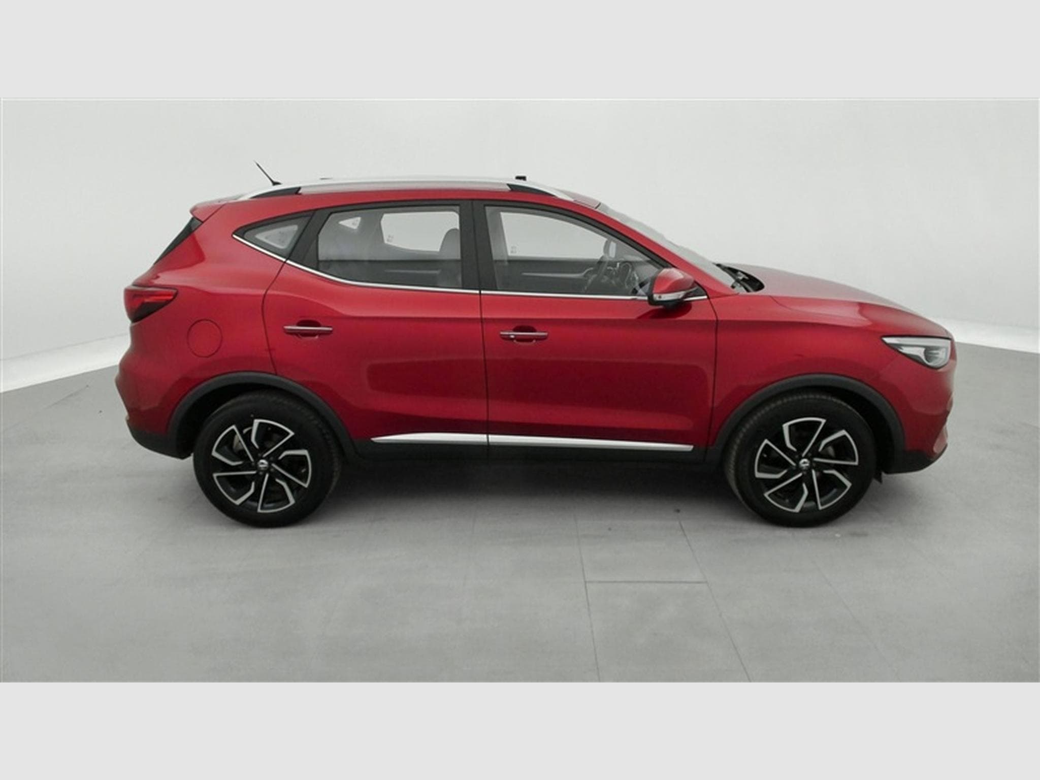 MG ZS 1.0 T-GDi 110cv AUTO Luxury NAVI / FULL LED / CUIR / CAMERA (2024) - Foto 23