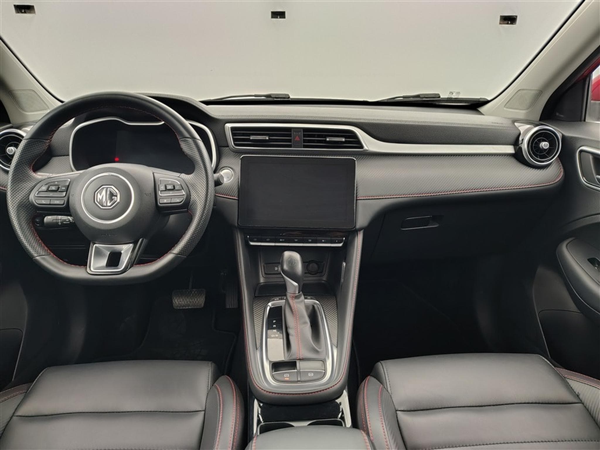 MG ZS 1.0 T-GDi 110cv AUTO Luxury NAVI / FULL LED / CUIR / CAMERA (2024) - Foto 8