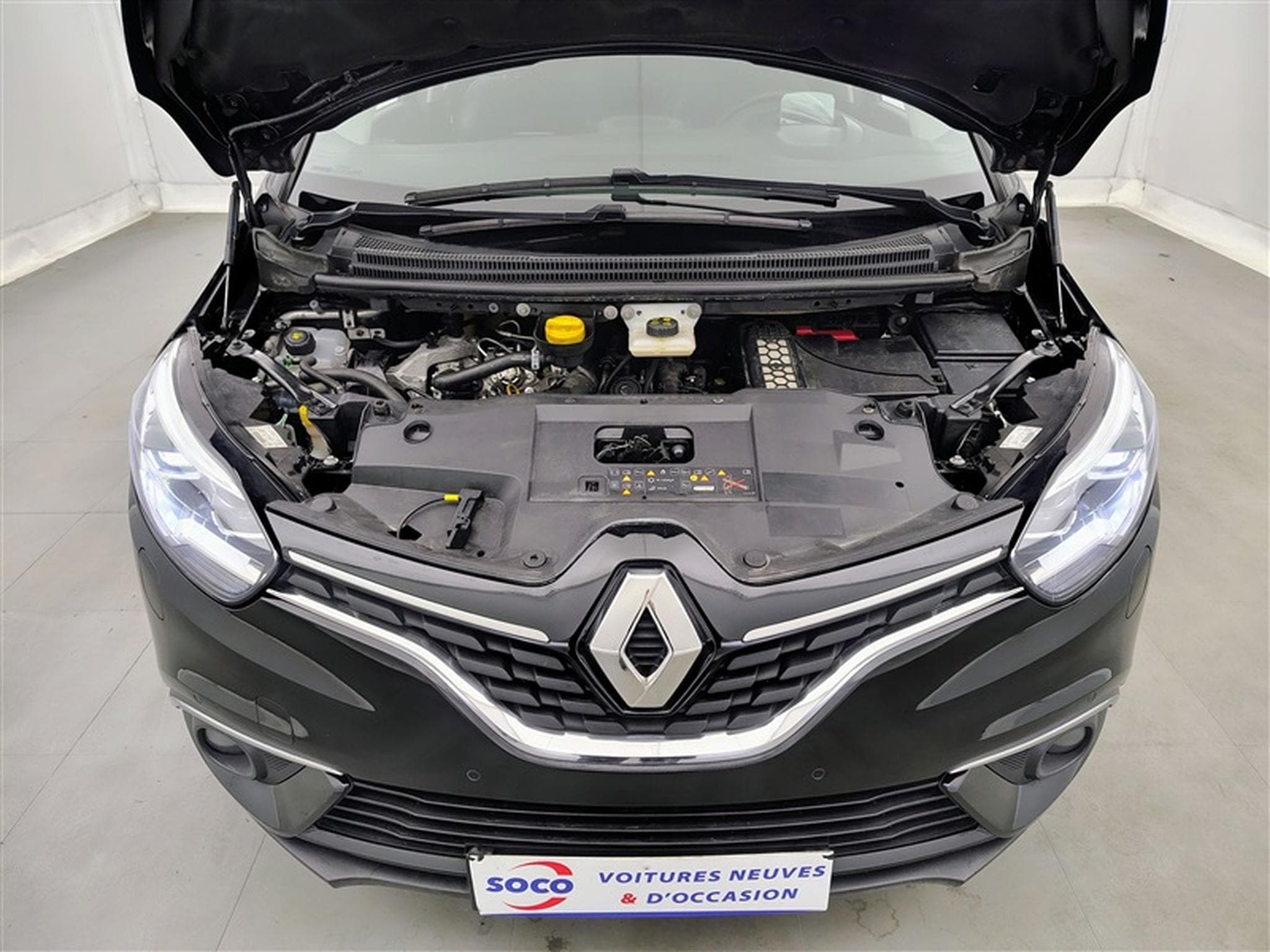 Renault Scenic 1.33 TCe 140cv EDC Intens 7pl. NAVI / FULL LED / PANO / HUD (2020) - Foto 21