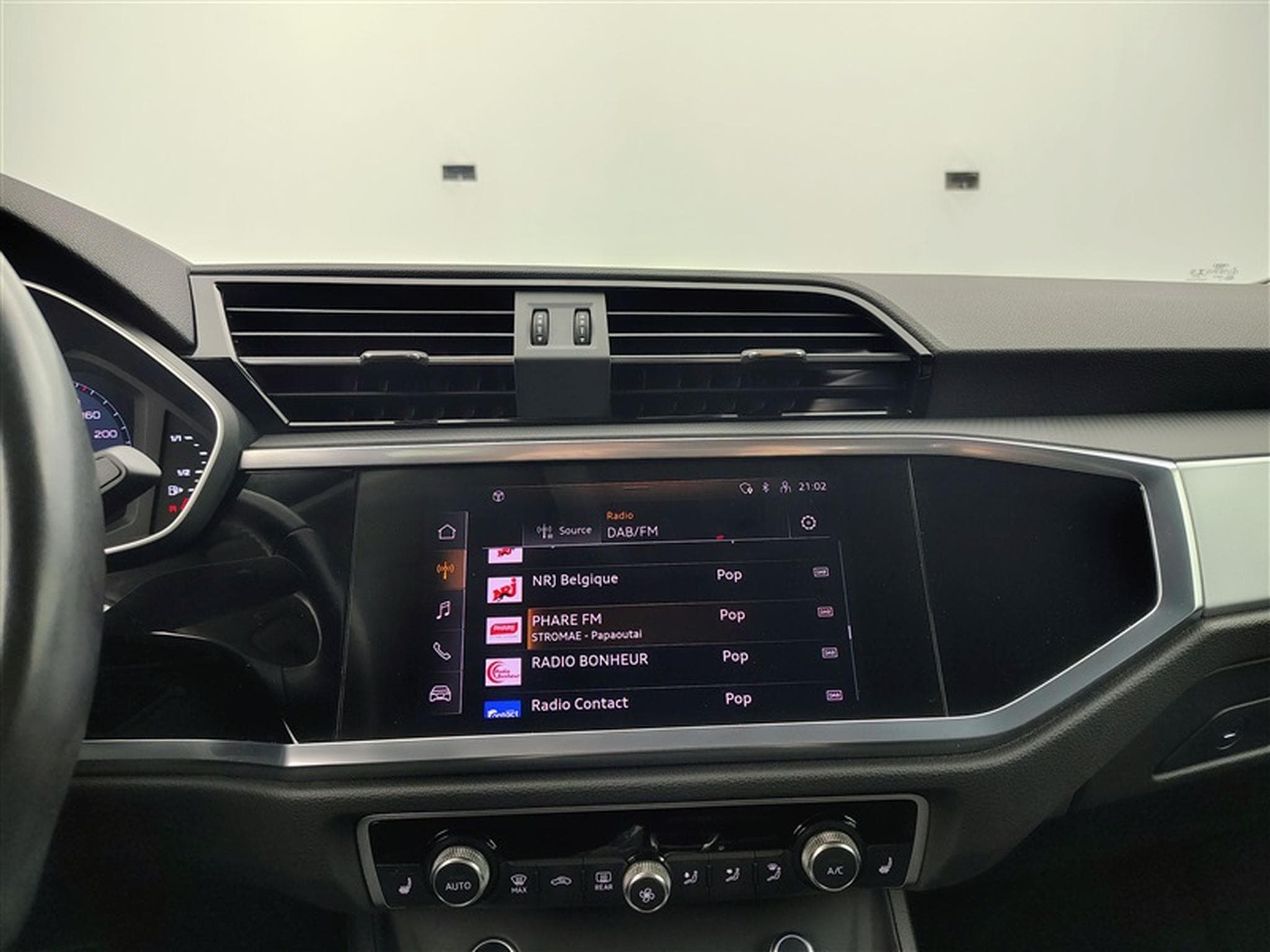 Audi Q3 Sportback 35 TFSI S-Tronic Sport CARPLAY / CAMERA / FULL LED (2021) - Foto 11