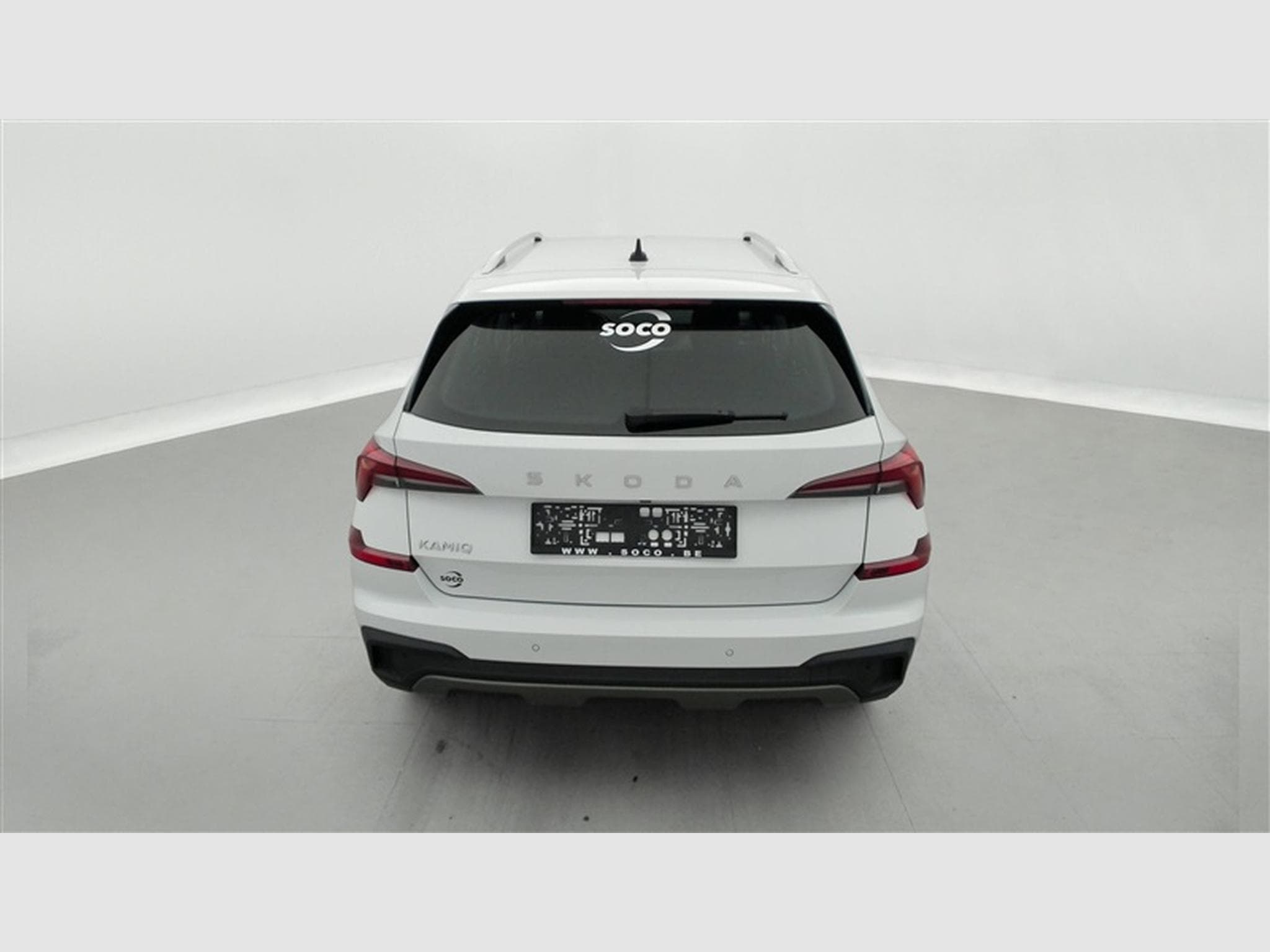 Skoda Kamiq 1.0 TSI 115cv DSG Clever CARPLAY / FULL LED / KEYLESS / CAM (2025) - Foto 5