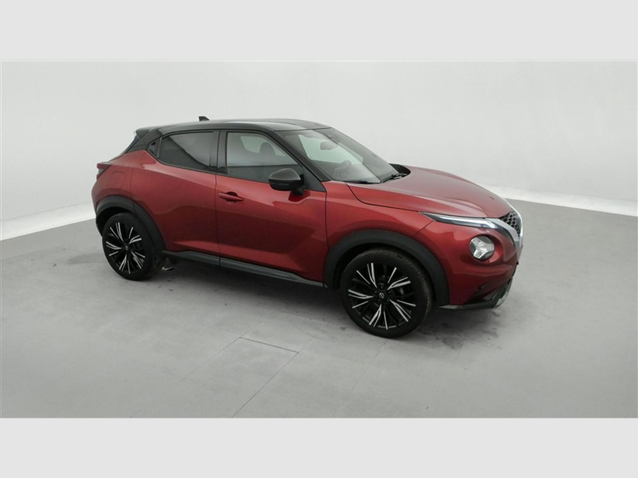 Nissan Juke 1.0 DIG-T 2WD Enigma NAVI / S-CUIR / FULL LED (2023) - Foto 23