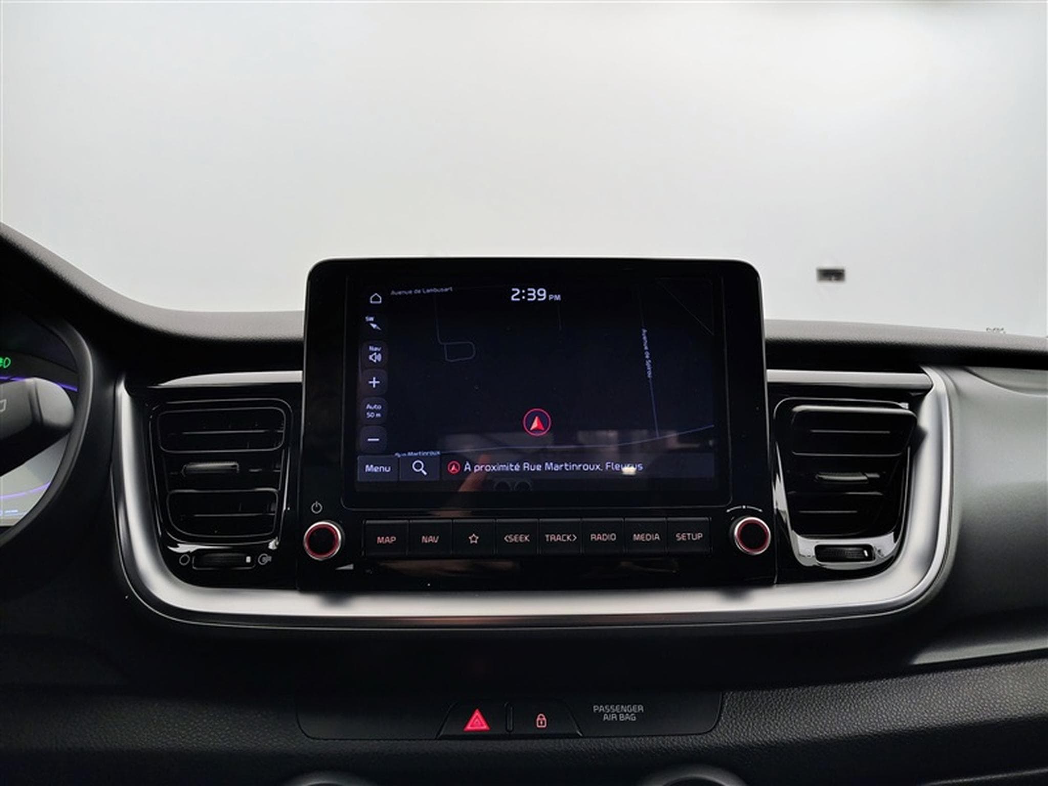 Kia Stonic 1.2 MPI 79cv Silver NAVI / CAMERA / CARPLAY / ALU (2025) - Foto 11