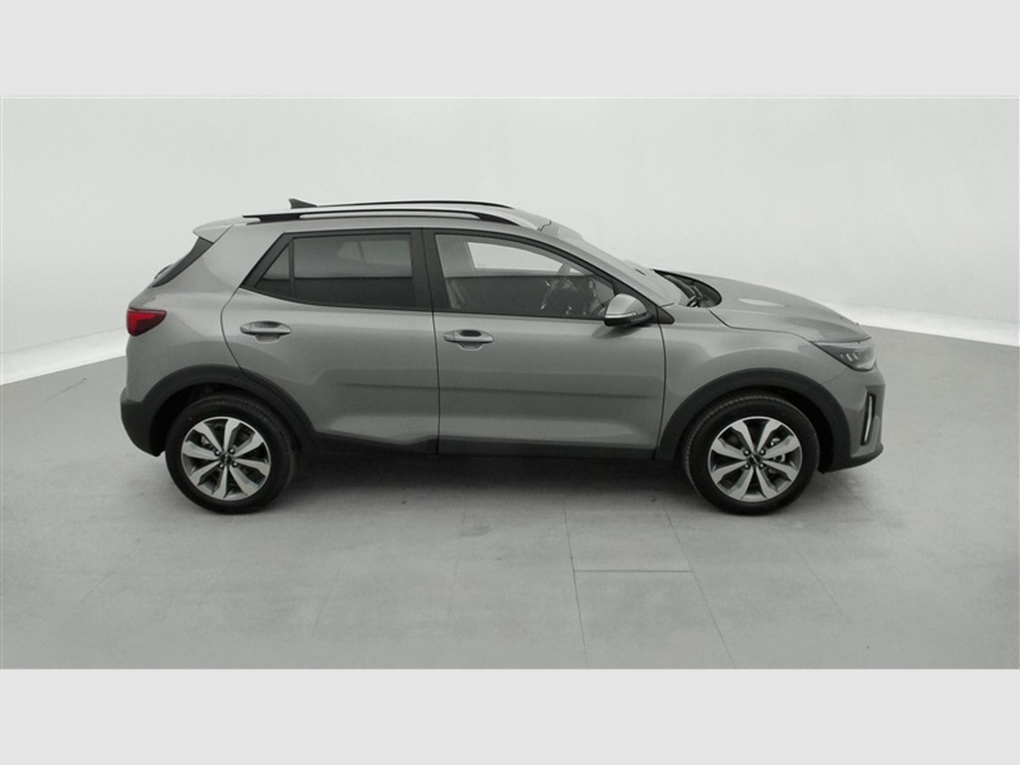 Kia Stonic 1.2 MPI 79cv Silver NAVI / CAMERA / CARPLAY / ALU (2025) - Foto 23