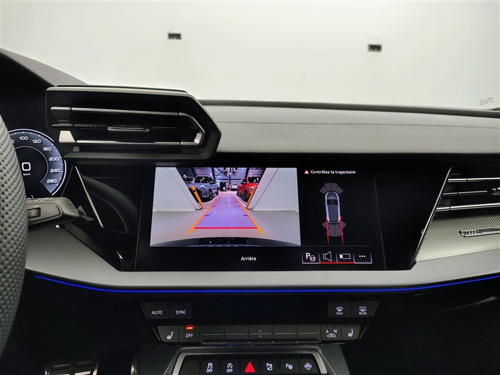 Audi A3 Sportback S line CUIR/CAM/CARPLAY (2026) - Foto 18