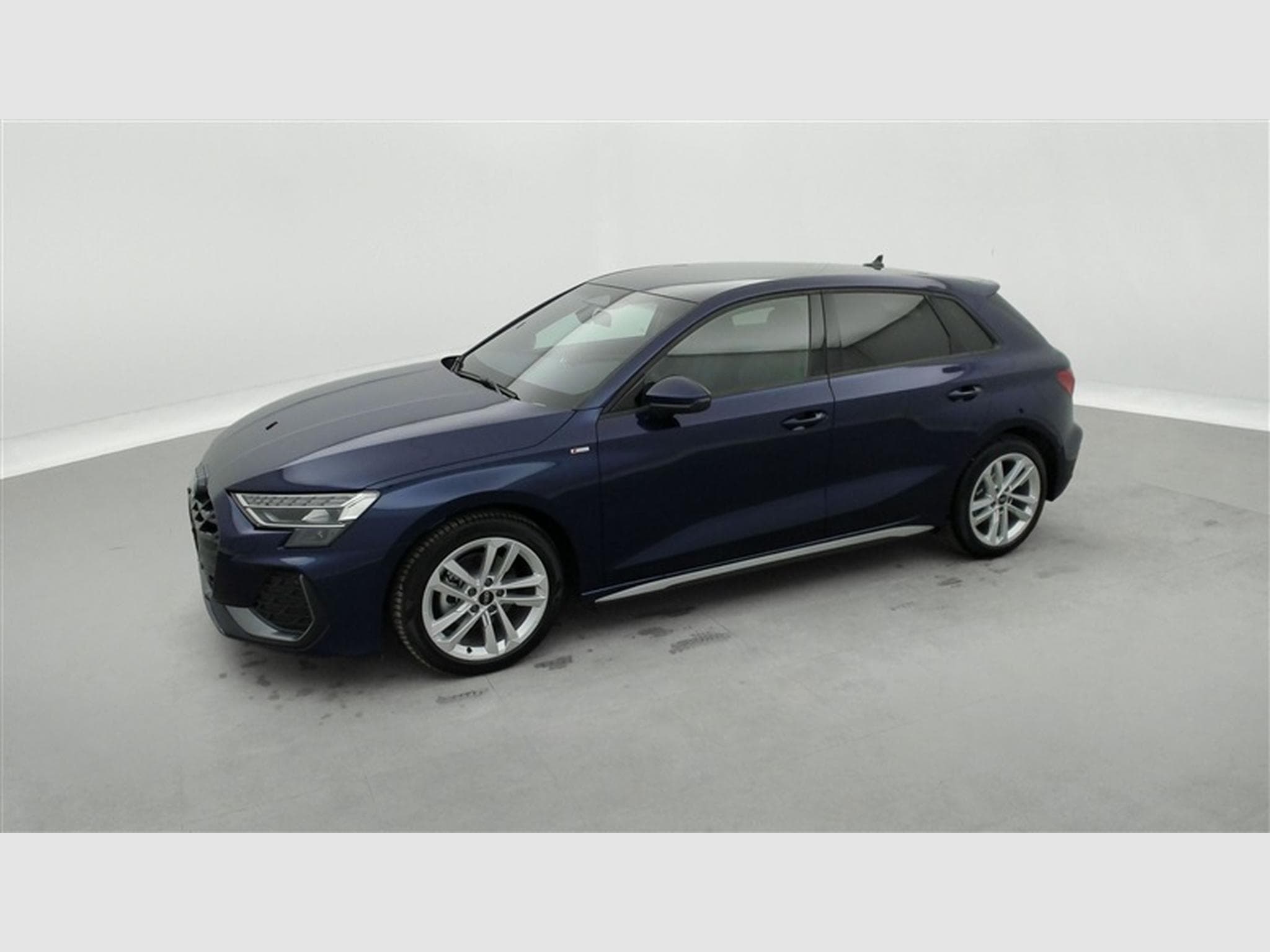 Audi A3 Sportback S line CUIR/CAM/CARPLAY (2026) - Foto 21