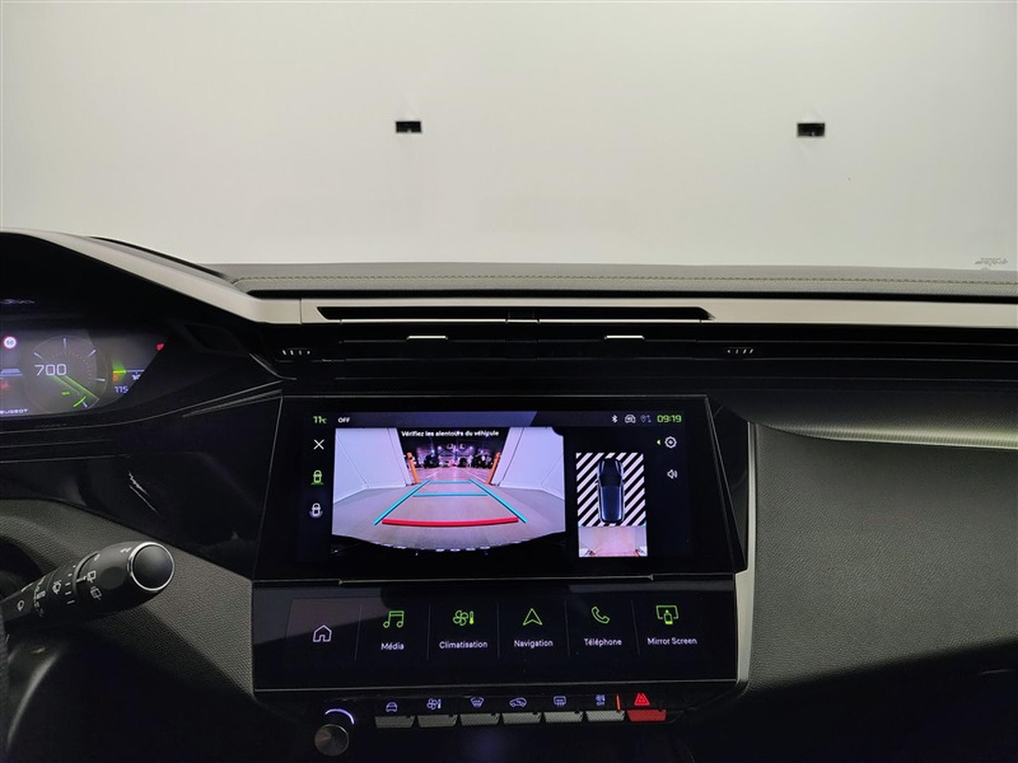 Peugeot 308 1.2 PureTech 130Cv EAT8 GT S-CUIR / NAVI / FULL LED (2024) - Foto 18