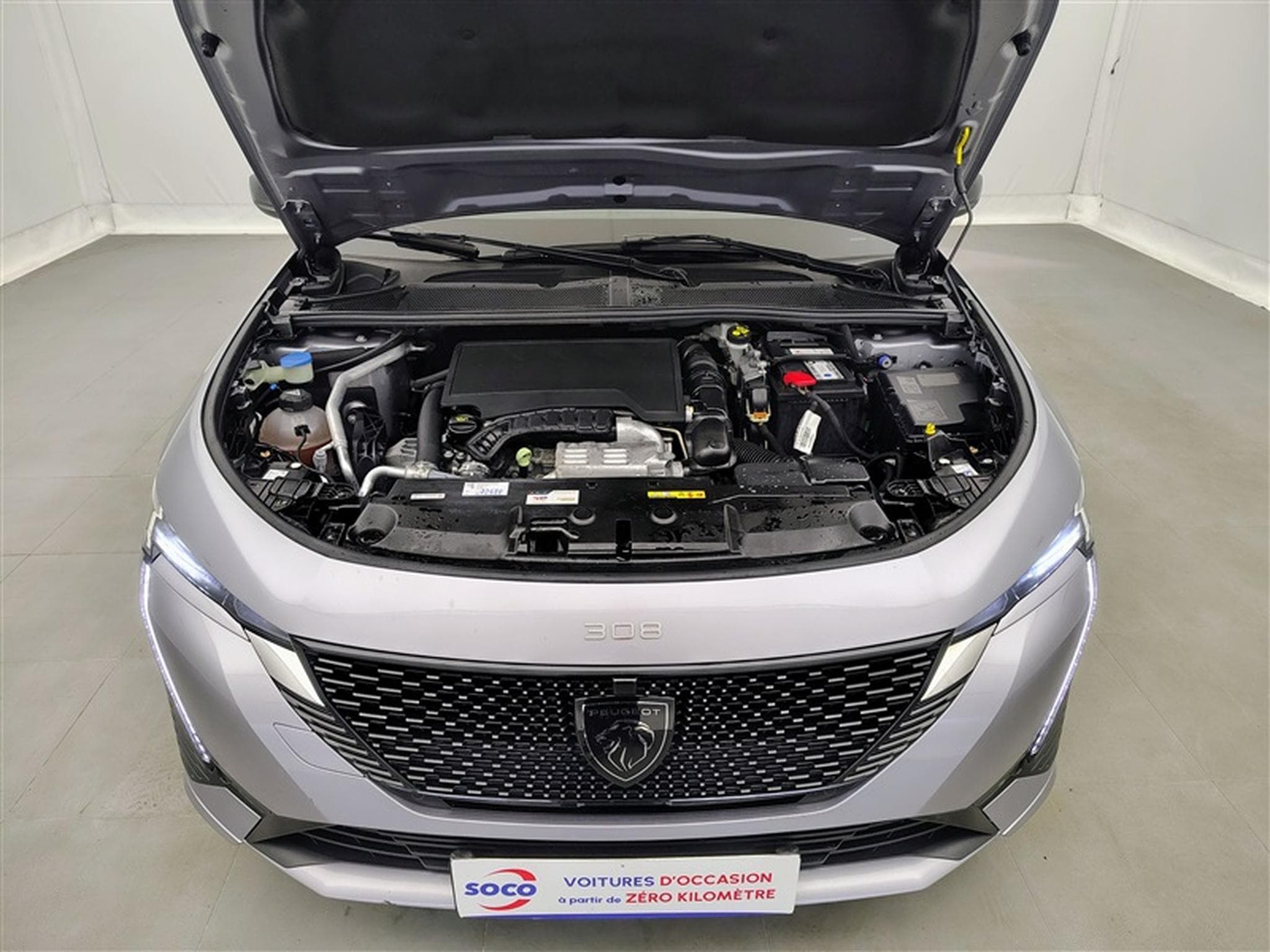 Peugeot 308 1.2 PureTech 130Cv EAT8 GT S-CUIR / NAVI / FULL LED (2024) - Foto 19