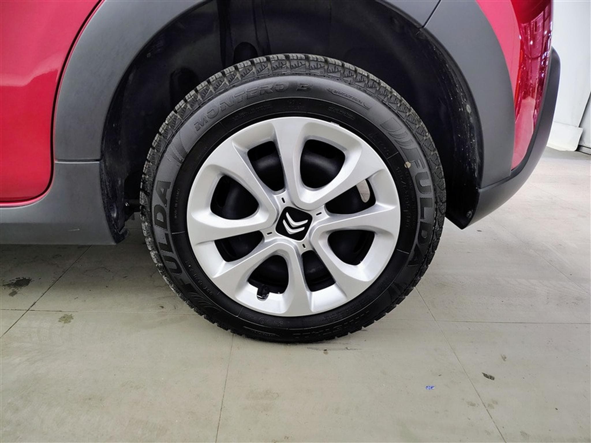 Citroen C3 1.2i PureTech You S&S (2022) - Foto 6