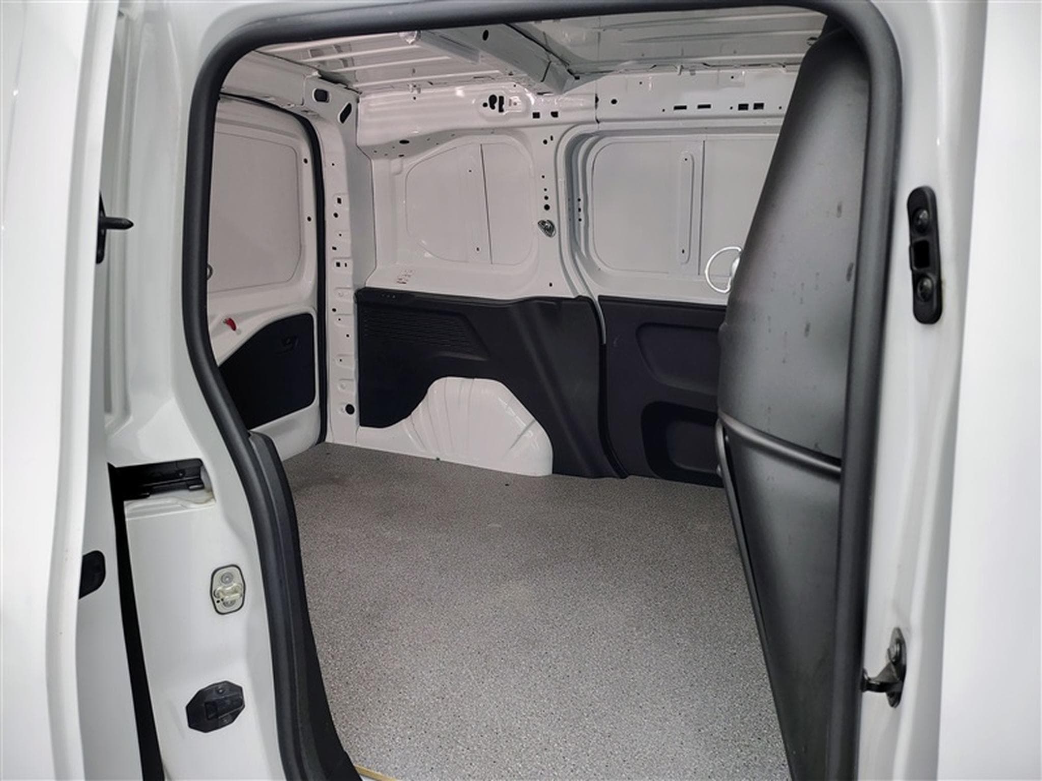 Citroen Berlingo 1.2 Puretech 130Cv EAT8 Worker 3PL / NAVI / CAMERA / CARPLAY (2021) - Foto 13