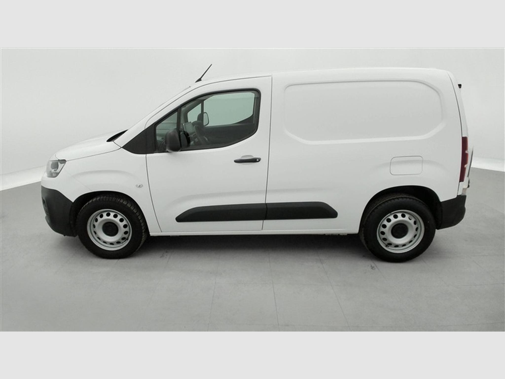 Citroen Berlingo 1.2 Puretech 130Cv EAT8 Worker 3PL / NAVI / CAMERA / CARPLAY (2021) - Foto 3