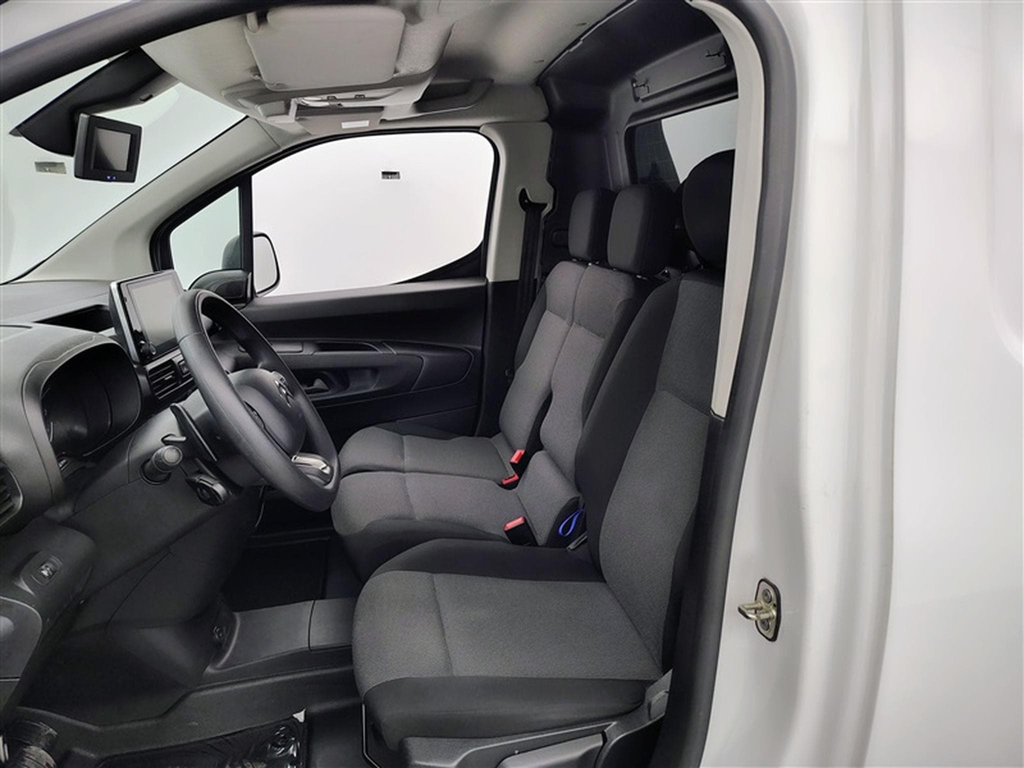 Citroen Berlingo 1.2 Puretech 130Cv EAT8 Worker 3PL / NAVI / CAMERA / CARPLAY (2021) - Foto 7