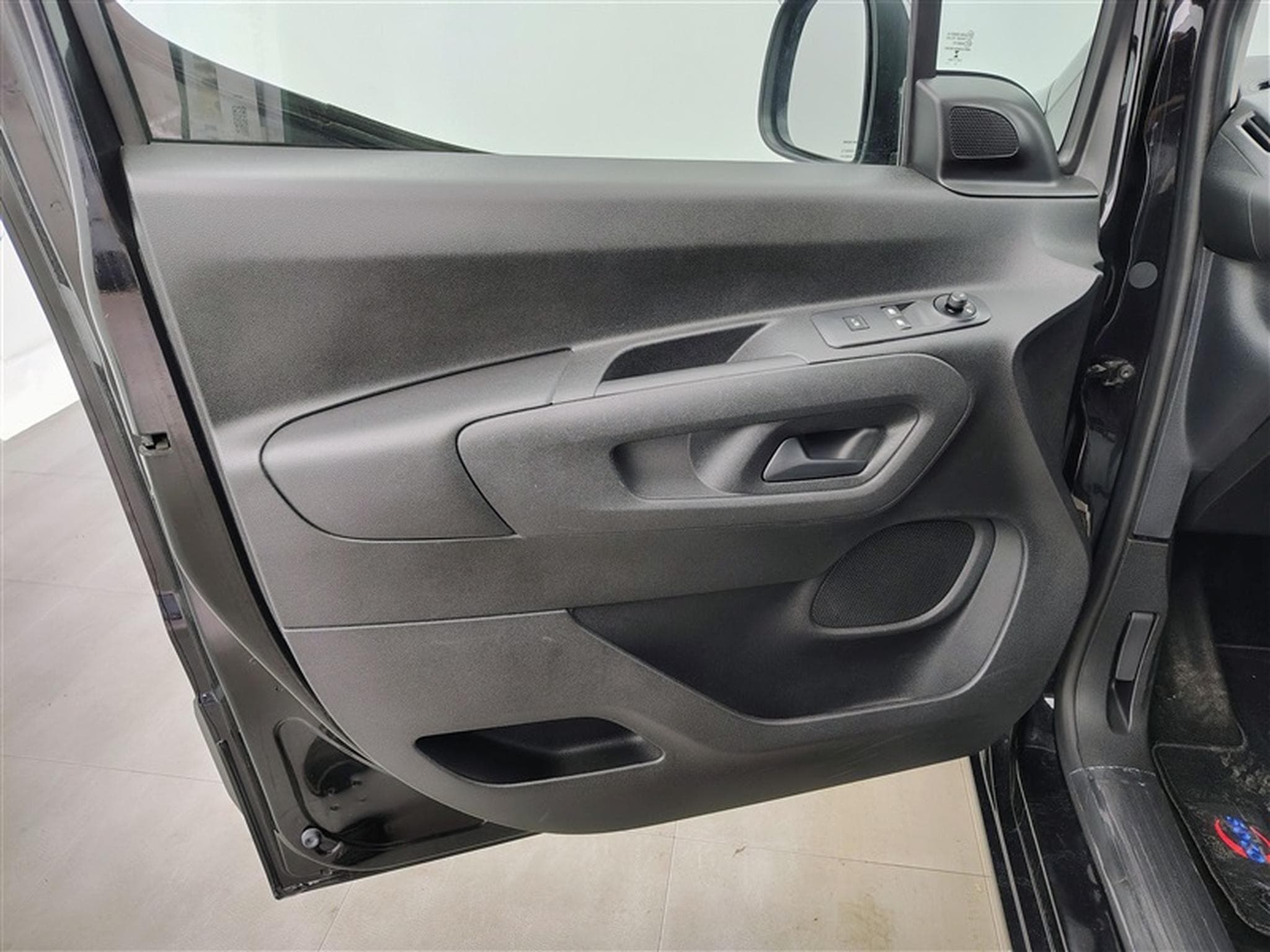 Opel Combo 1.5 TD BI L1H1 Light Edition (EU6.2) (2019) - Foto 16