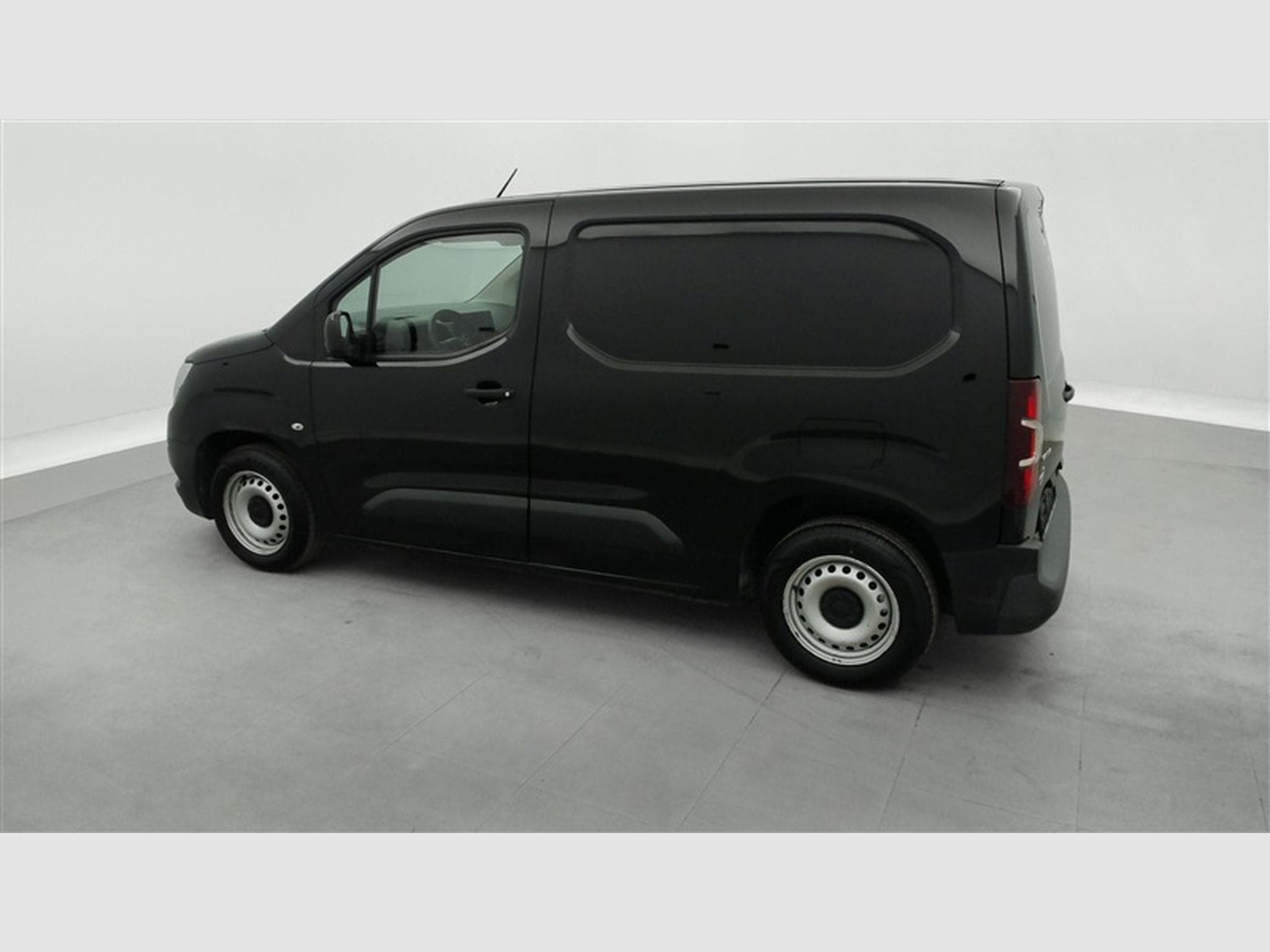 Opel Combo 1.5 TD BI L1H1 Light Edition (EU6.2) (2019) - Foto 25