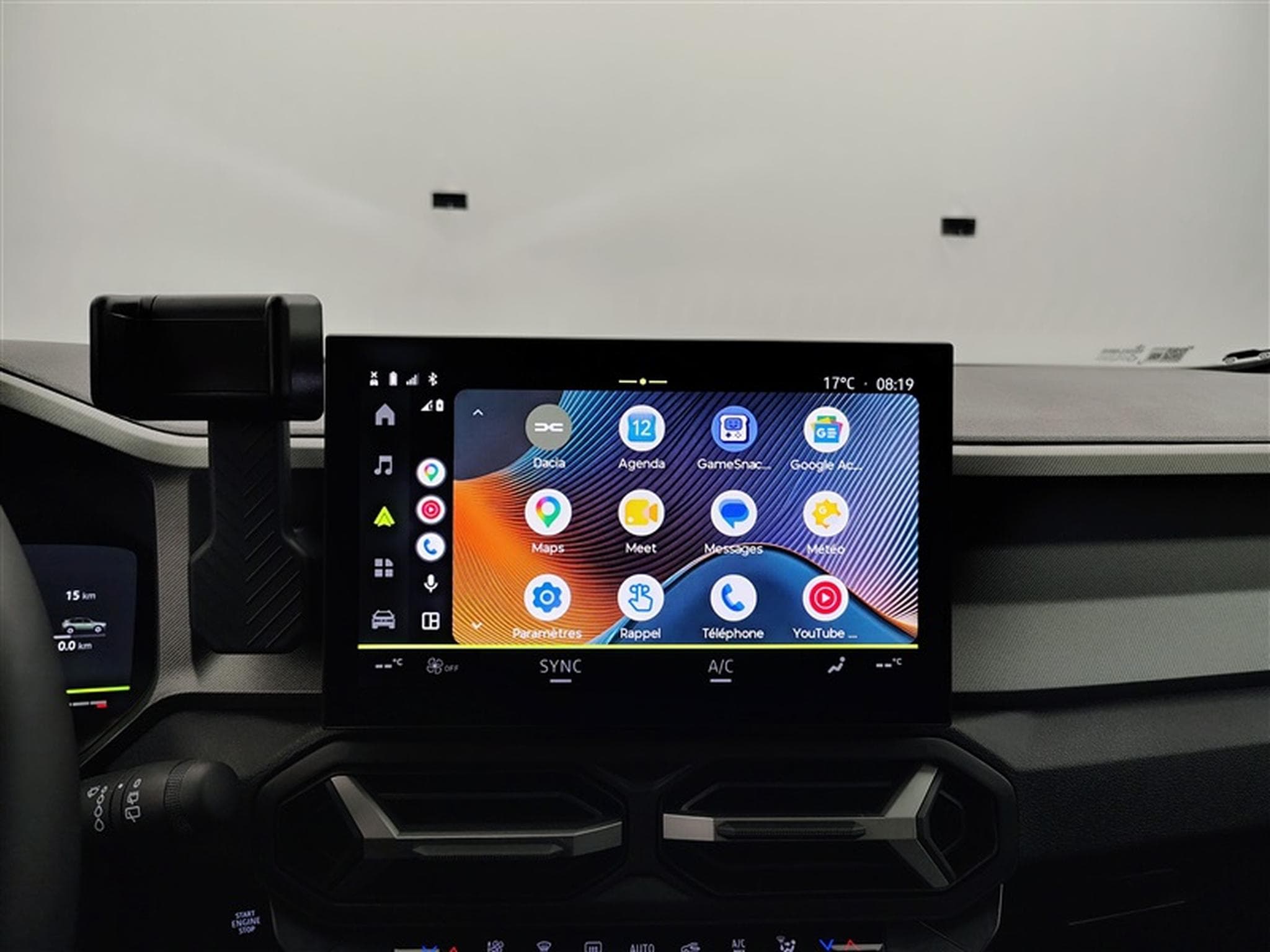 Dacia Bigster Mild Hybrid 140cv Journey NAVI / CARPLAY / CAMERA (2026) - Foto 20