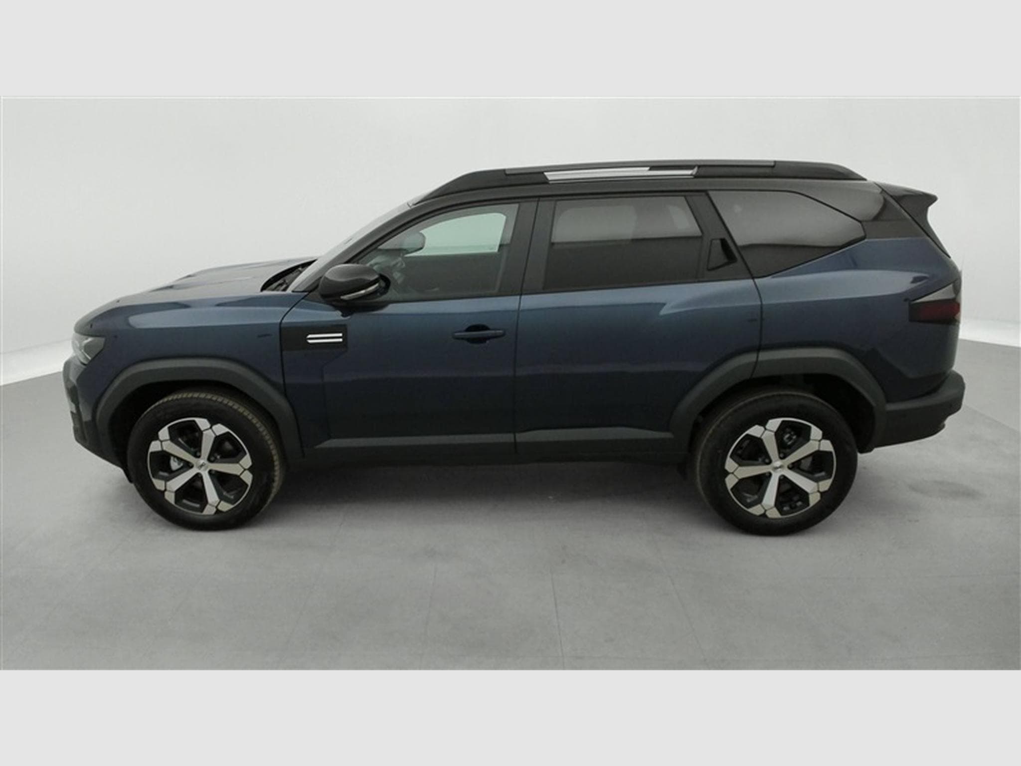 Dacia Bigster Mild Hybrid 140cv Journey NAVI / CARPLAY / CAMERA (2026) - Foto 3