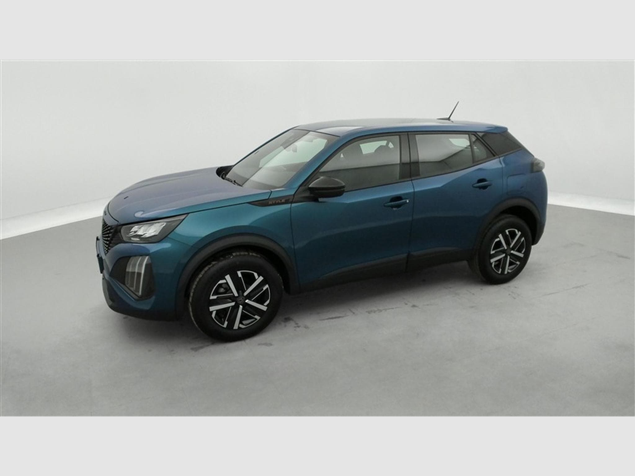 Peugeot 2008 1.2 PureTech 100cv Style CARPLAY / FULL LED / PDC AR (2026) - Foto 21