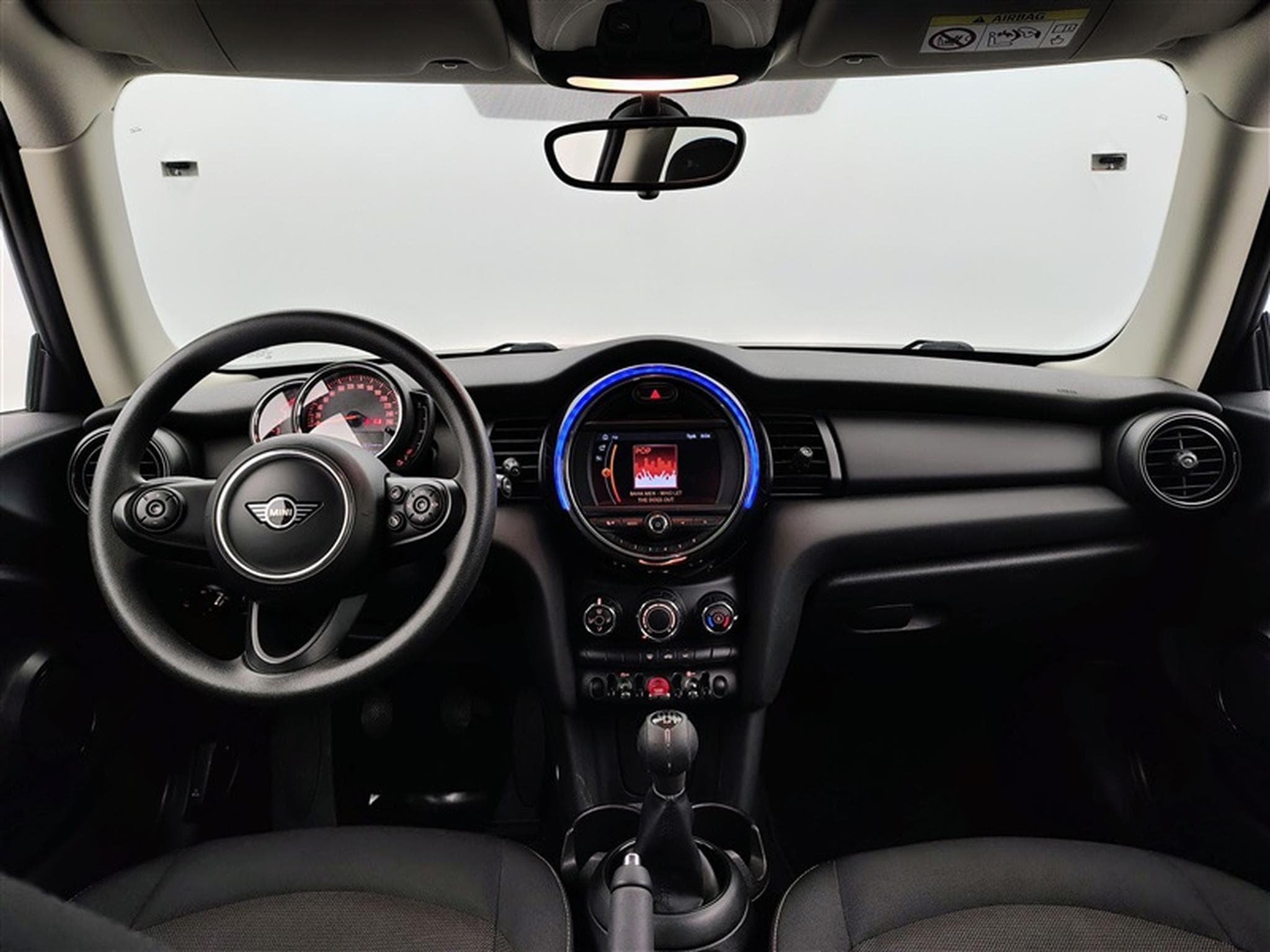 MINI Cooper 1.5 D One NAVI/JA15 (2019) - Foto 8