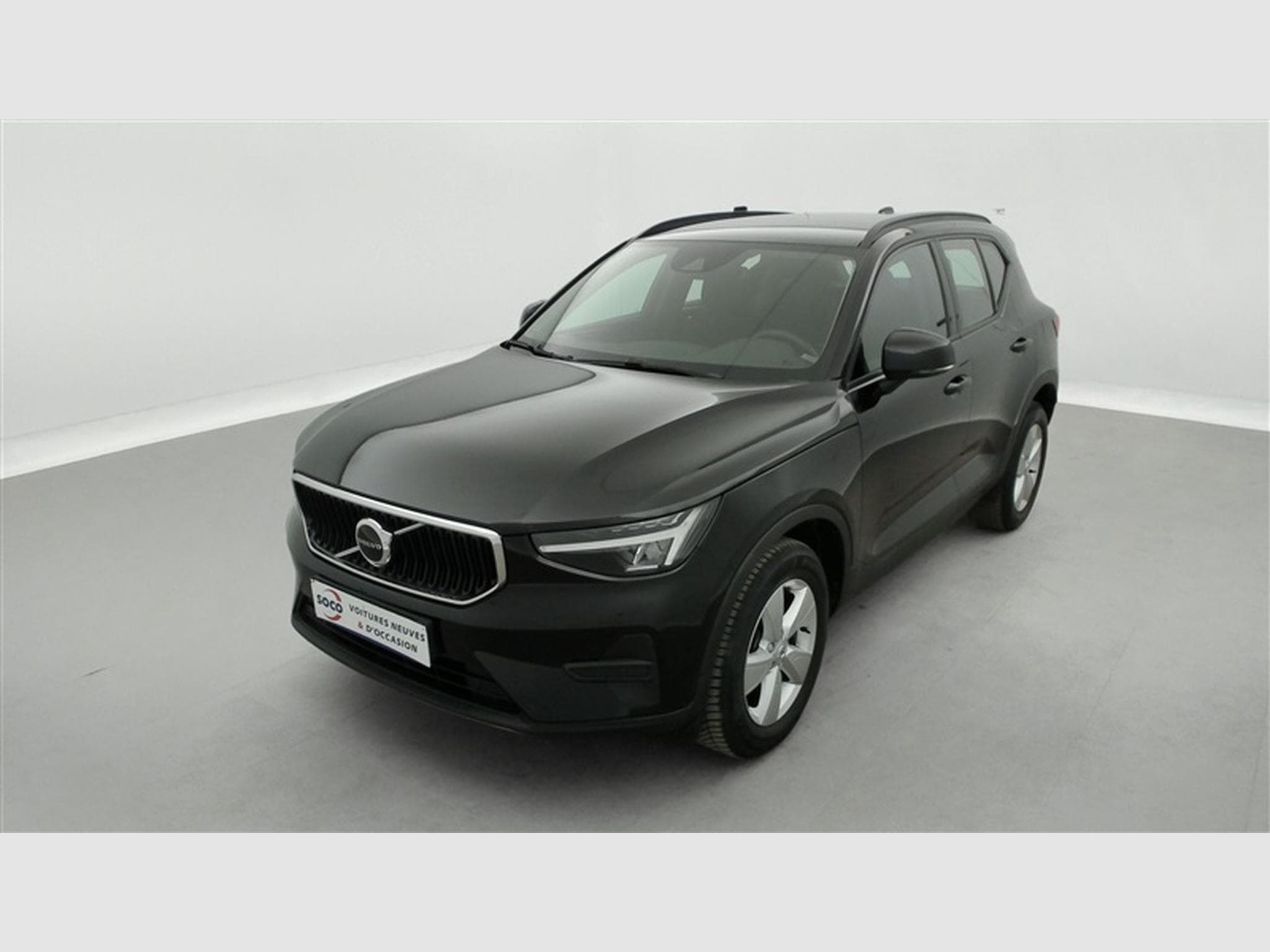 Volvo XC40 1.5 T2 Essential FULL LED/CARPLAY/JA17/PDC (2023) - Photo 1