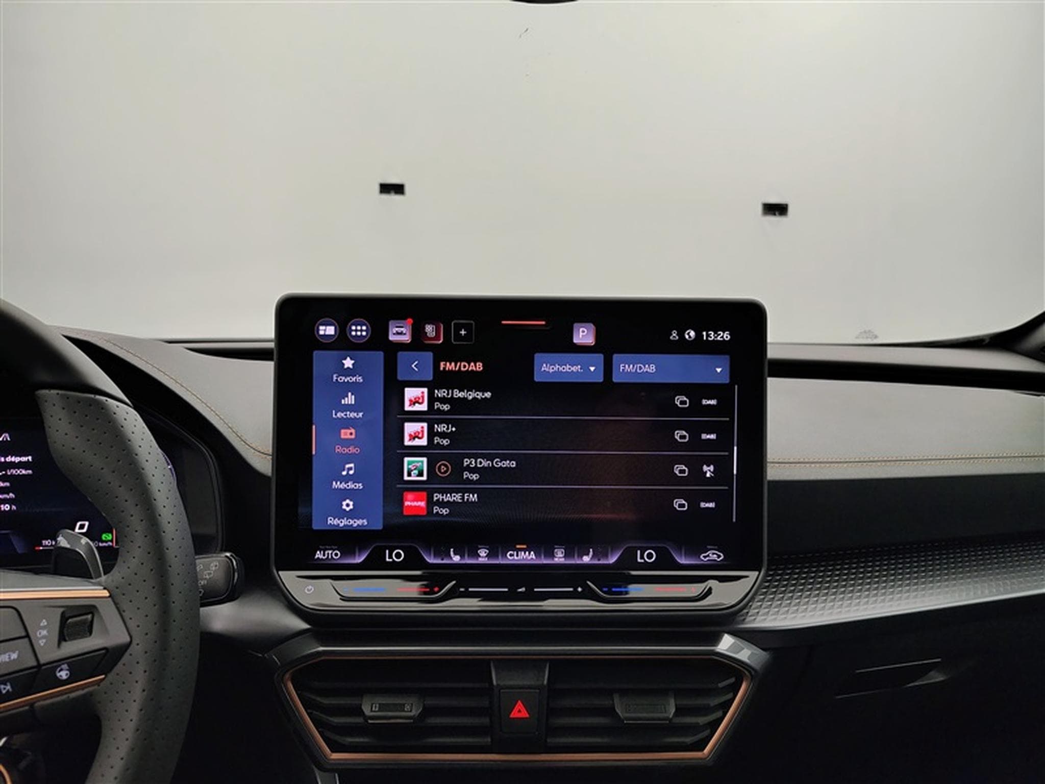 Cupra Formentor 1.5 eTSI 150Cv DSG FULL LED / S-CUIR / CARPLAY (2025) - Foto 11