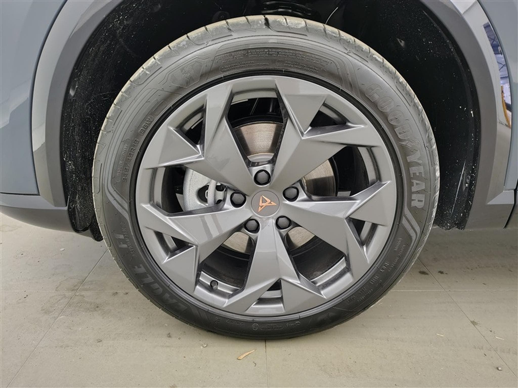 Cupra Formentor 1.5 eTSI 150Cv DSG FULL LED / S-CUIR / CARPLAY (2025) - Foto 6