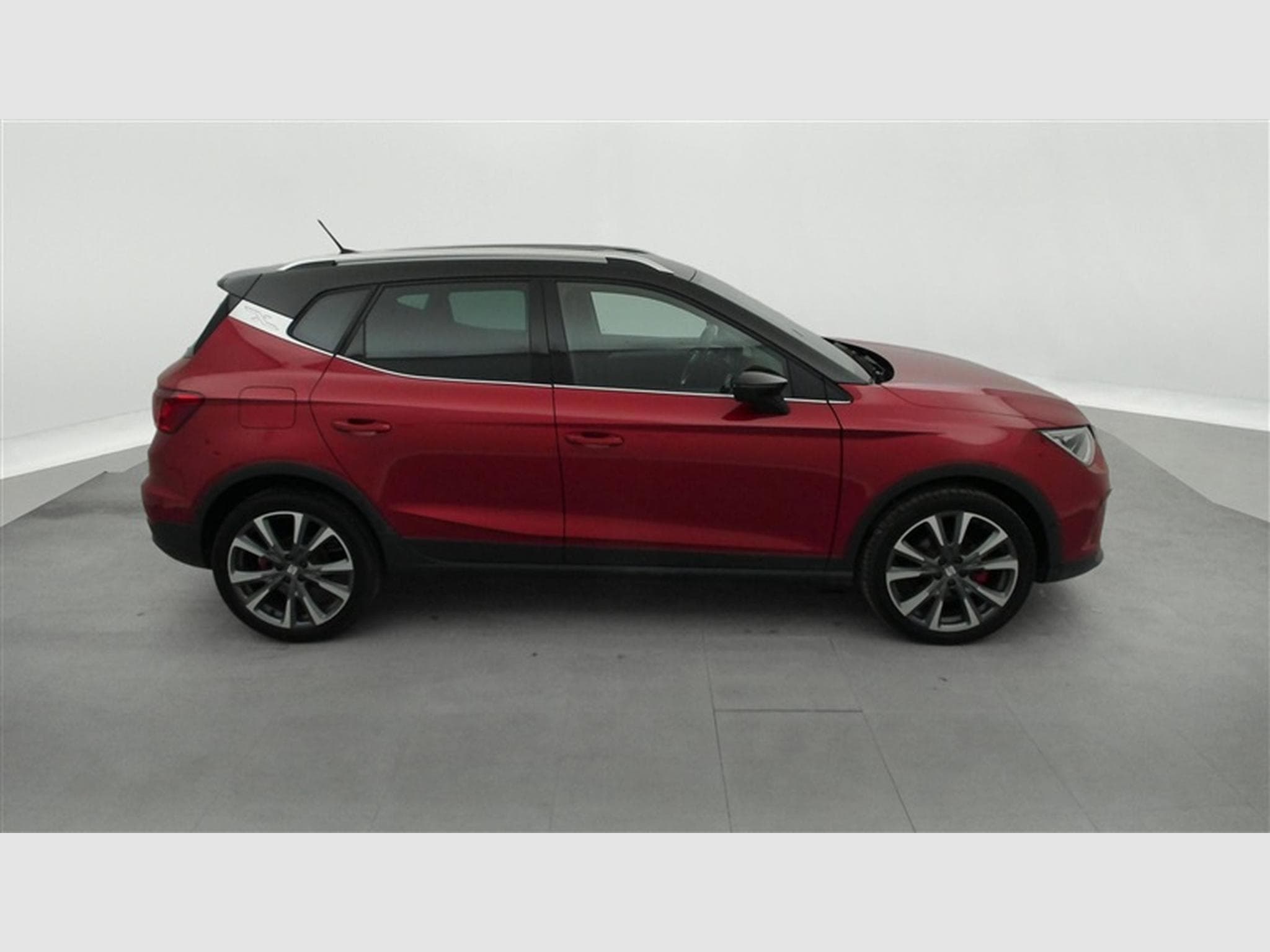 Seat Arona 1.0 TSI 115cv FR NAVI / FULL LED / SIEGES SPORT / CAMERA (2025) - Foto 24
