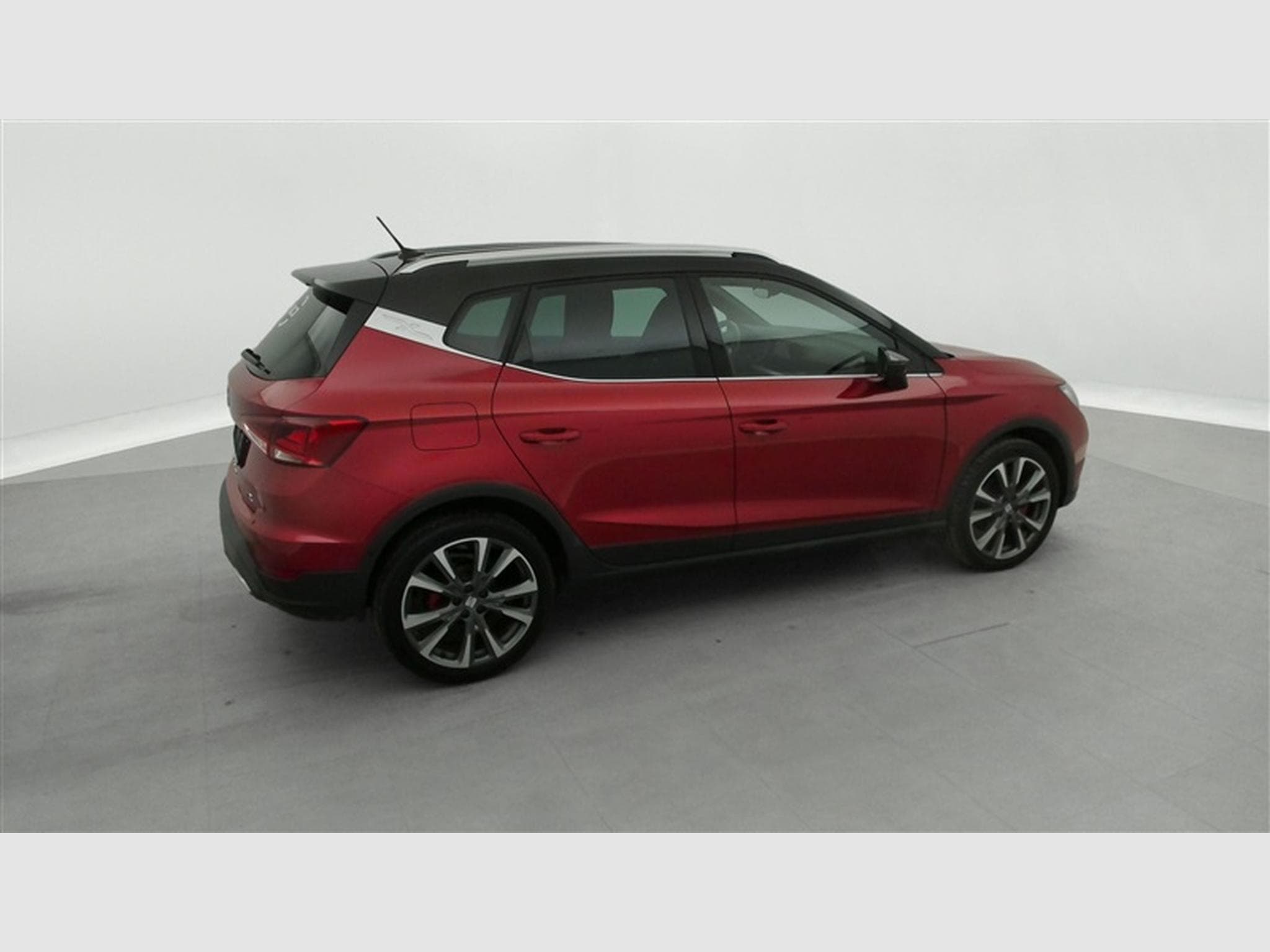Seat Arona 1.0 TSI 115cv FR NAVI / FULL LED / SIEGES SPORT / CAMERA (2025) - Foto 25