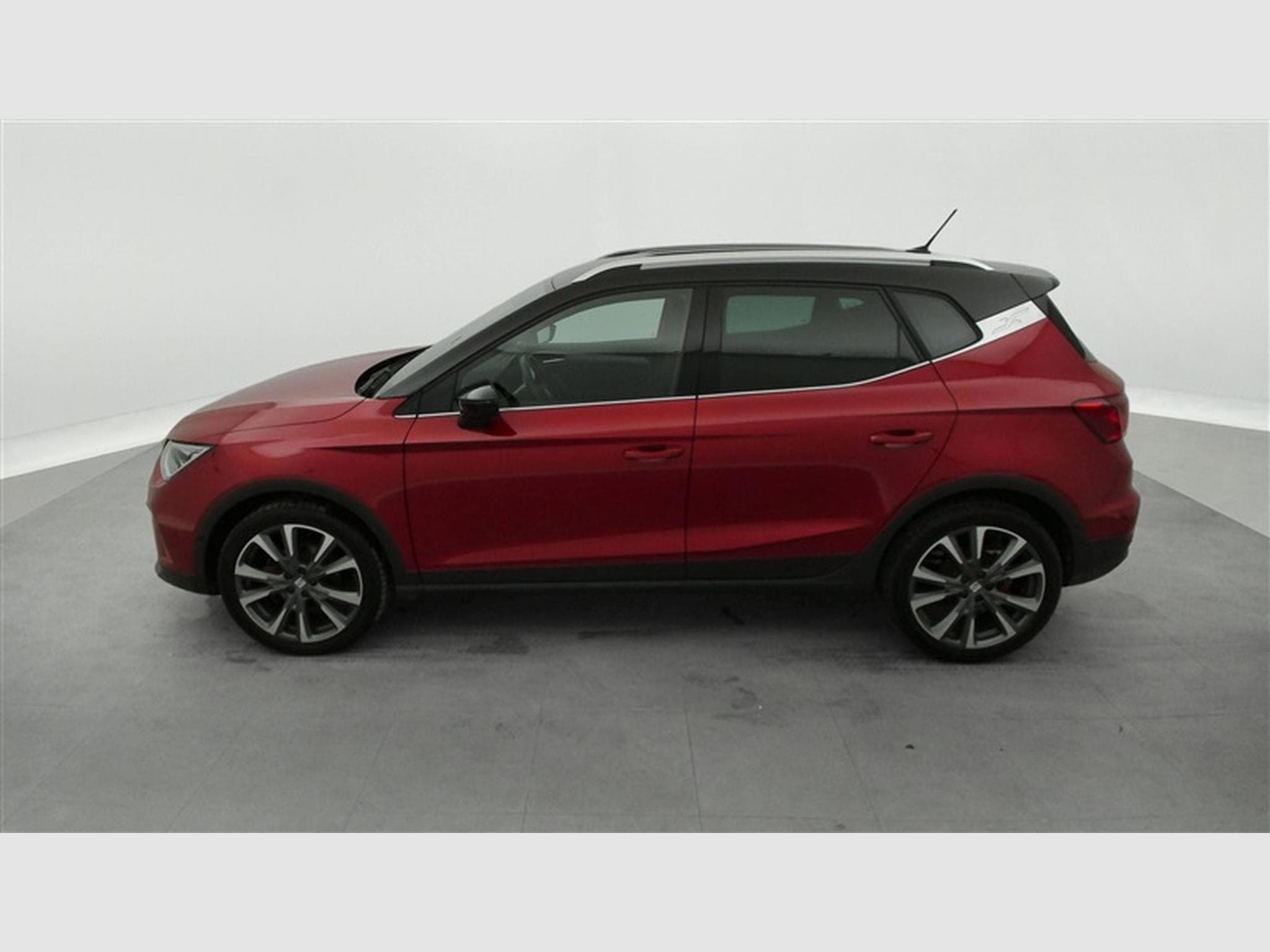 Seat Arona 1.0 TSI 115cv FR NAVI / FULL LED / SIEGES SPORT / CAMERA (2025) - Foto 3