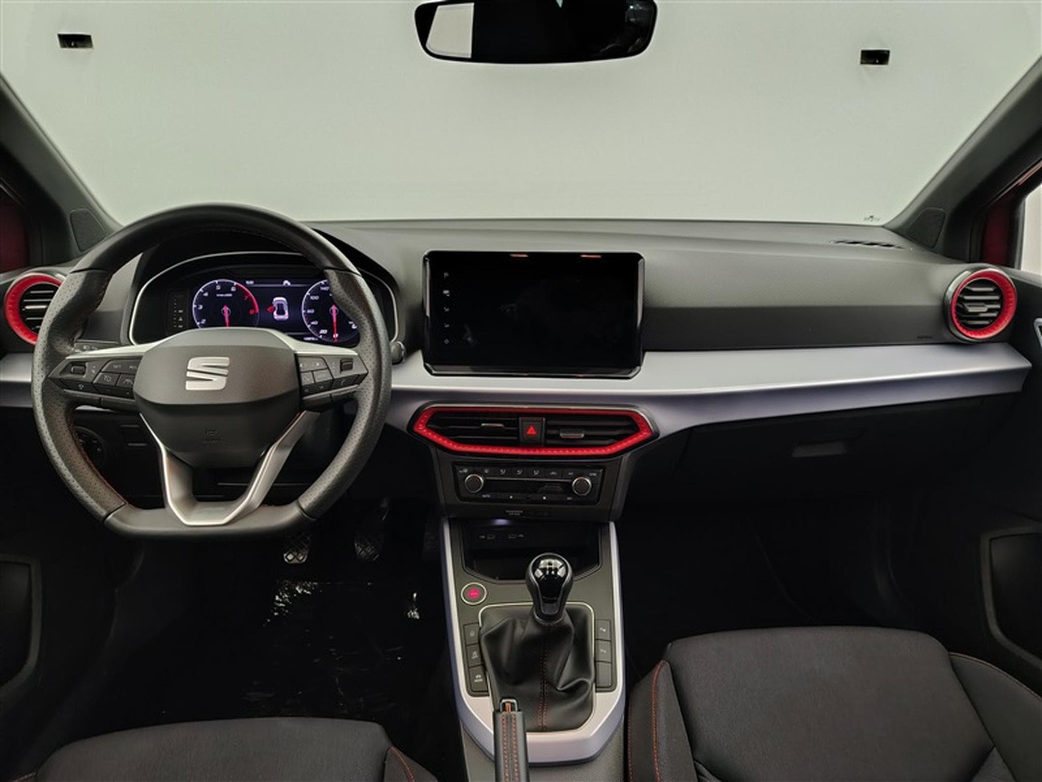 Seat Arona 1.0 TSI 115cv FR NAVI / FULL LED / SIEGES SPORT / CAMERA (2025) - Foto 8